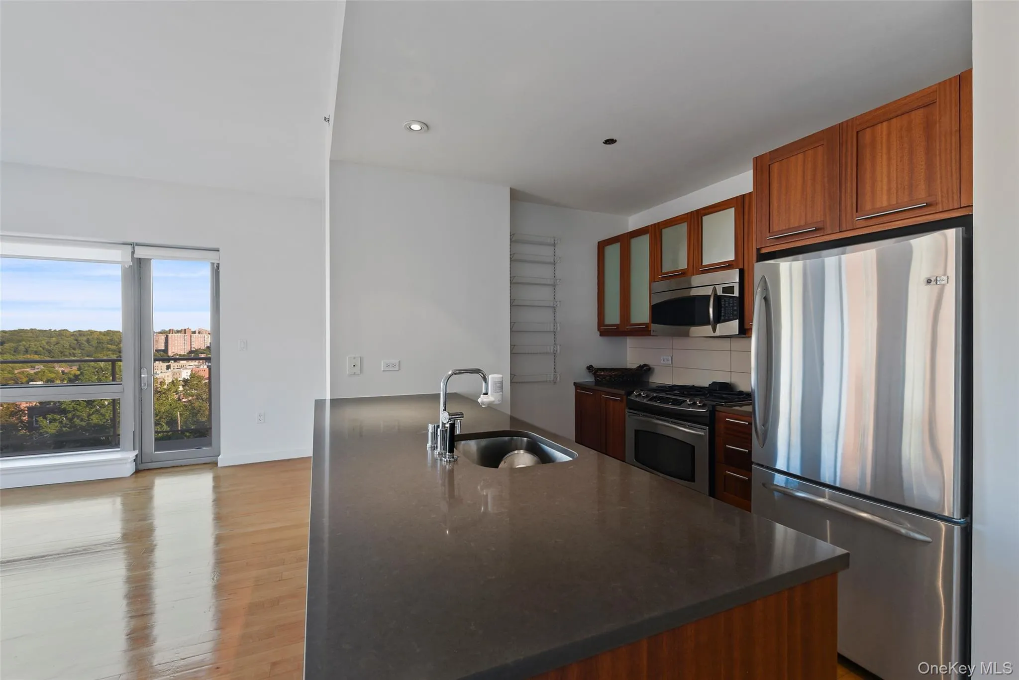 460 236th Street, New York, NY, 2 Bedrooms Bedrooms, 5 Rooms Rooms,2 BathroomsBathrooms,Residential,For Rent,236th,0,954620 460 236th Street, New York, NY, 2 Bedrooms Bedrooms, 5 Rooms Rooms,2 BathroomsBathrooms,Residential,For Rent,236th,0,954620