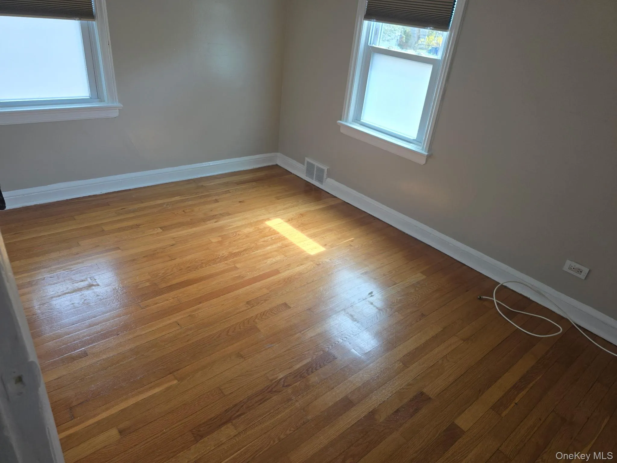 155 White Road, Scarsdale, NY, 3 Bedrooms Bedrooms, 6 Rooms Rooms,1 BathroomBathrooms,Residential Lease,For Rent,White,0,954632 155 White Road, Scarsdale, NY, 3 Bedrooms Bedrooms, 6 Rooms Rooms,1 BathroomBathrooms,Residential Lease,For Rent,White,0,954632