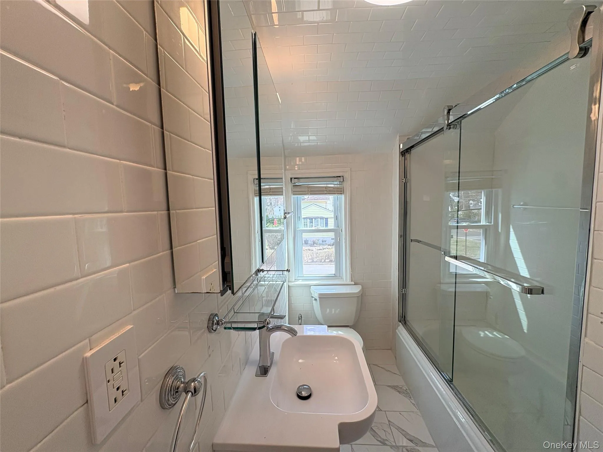 155 White Road, Scarsdale, NY, 3 Bedrooms Bedrooms, 6 Rooms Rooms,1 BathroomBathrooms,Residential Lease,For Rent,White,0,954632 155 White Road, Scarsdale, NY, 3 Bedrooms Bedrooms, 6 Rooms Rooms,1 BathroomBathrooms,Residential Lease,For Rent,White,0,954632