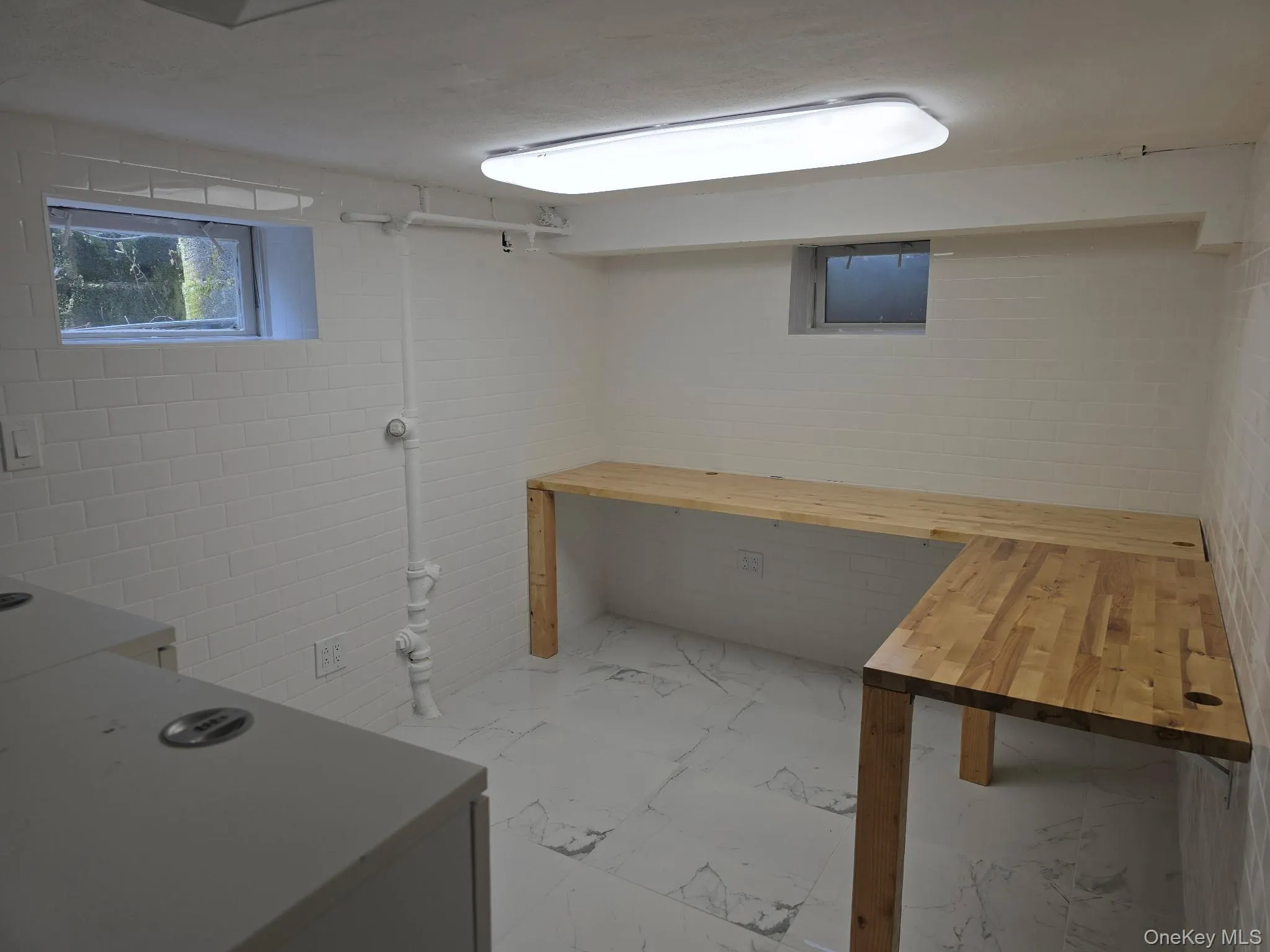 155 White Road, Scarsdale, NY, 3 Bedrooms Bedrooms, 6 Rooms Rooms,1 BathroomBathrooms,Residential Lease,For Rent,White,0,954632 155 White Road, Scarsdale, NY, 3 Bedrooms Bedrooms, 6 Rooms Rooms,1 BathroomBathrooms,Residential Lease,For Rent,White,0,954632