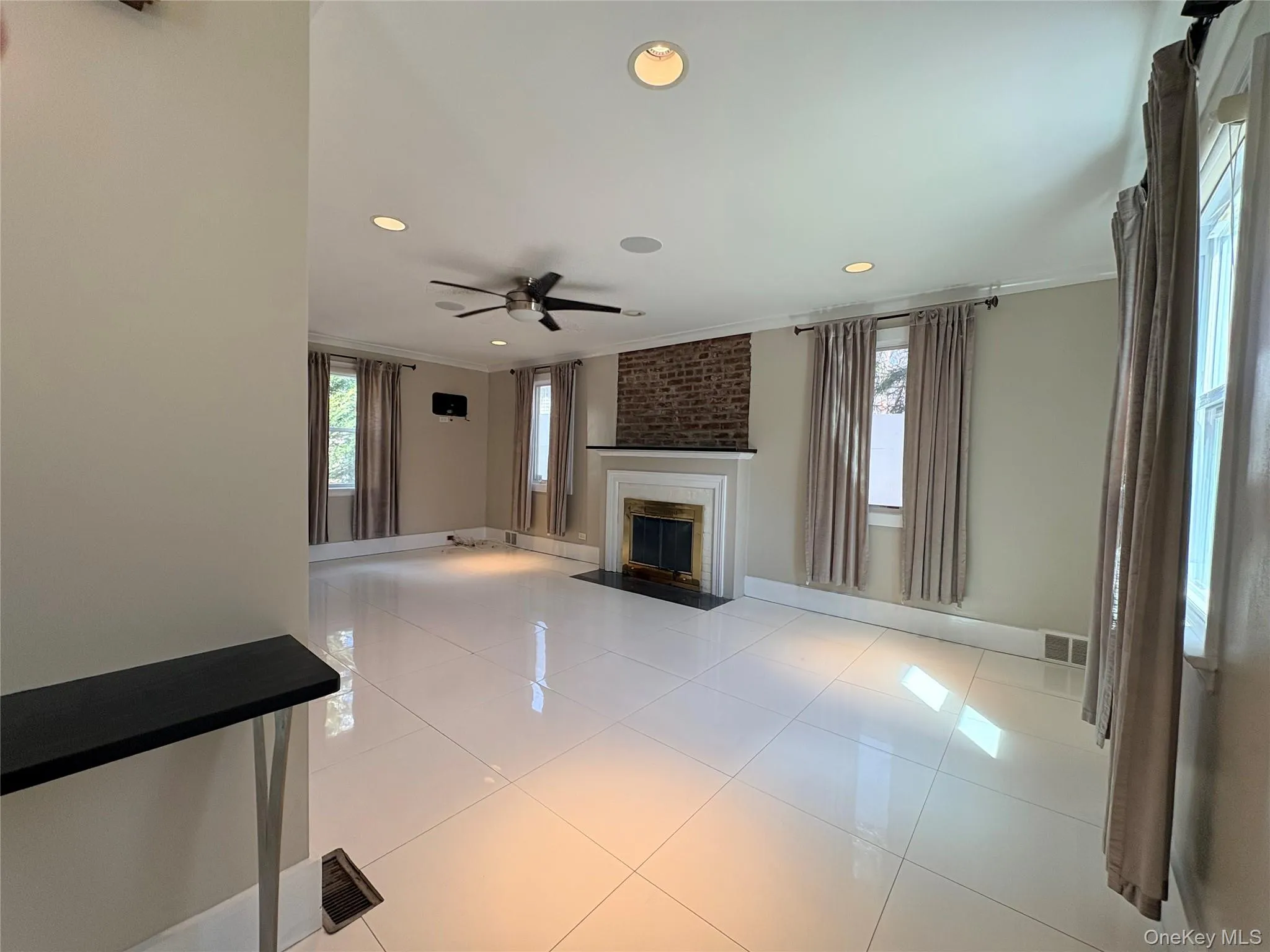 155 White Road, Scarsdale, NY, 3 Bedrooms Bedrooms, 6 Rooms Rooms,1 BathroomBathrooms,Residential Lease,For Rent,White,0,954632 155 White Road, Scarsdale, NY, 3 Bedrooms Bedrooms, 6 Rooms Rooms,1 BathroomBathrooms,Residential Lease,For Rent,White,0,954632