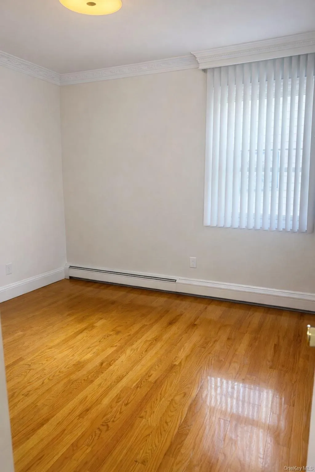 214-27 38 Avenue, New York, NY, 3 Bedrooms Bedrooms, 4 Rooms Rooms,1 BathroomBathrooms,Residential Lease,Idx,38,0,954638 214-27 38 Avenue, New York, NY, 3 Bedrooms Bedrooms, 4 Rooms Rooms,1 BathroomBathrooms,Residential Lease,Idx,38,0,954638