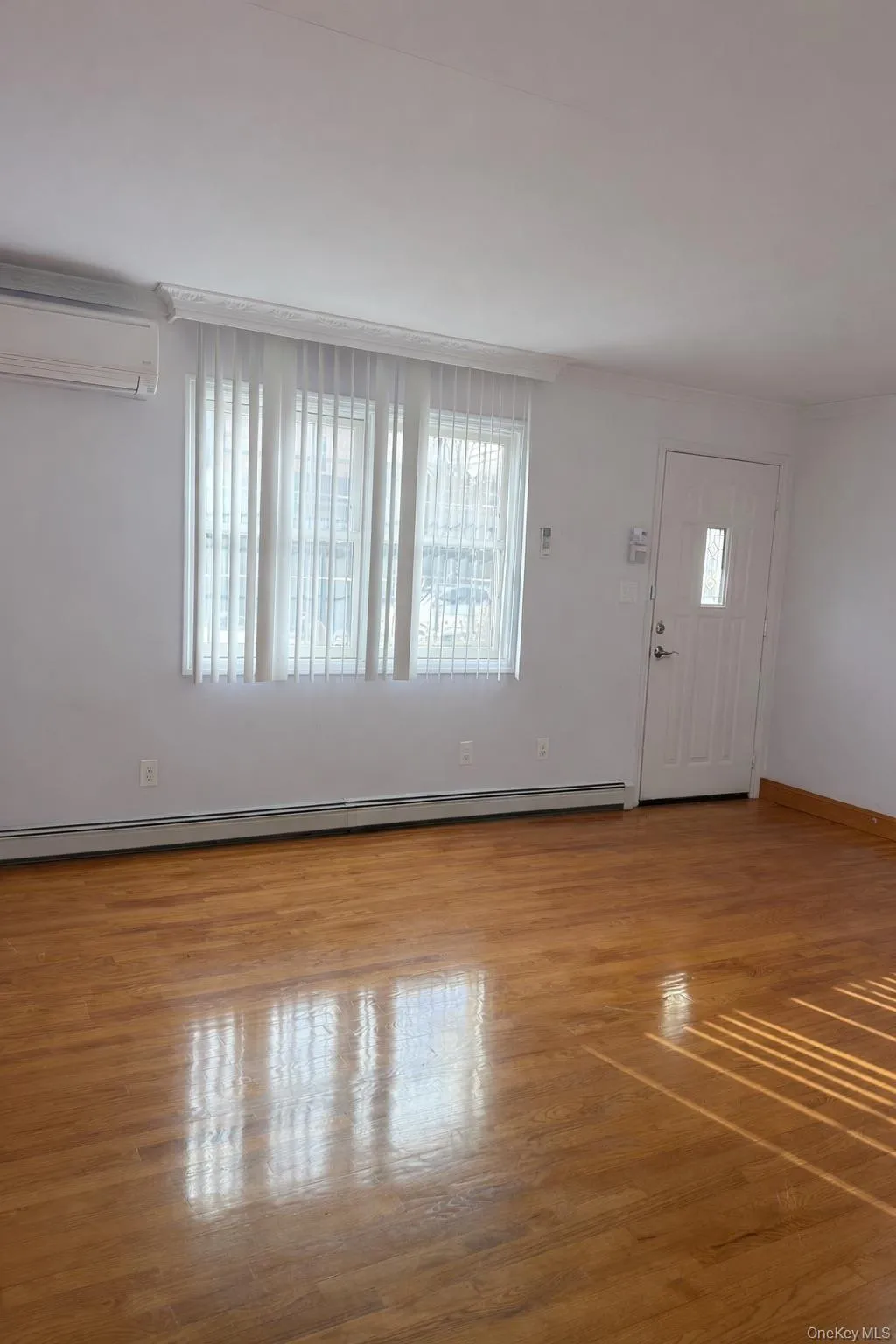 214-27 38 Avenue, New York, NY, 3 Bedrooms Bedrooms, 4 Rooms Rooms,1 BathroomBathrooms,Residential Lease,Idx,38,0,954638 214-27 38 Avenue, New York, NY, 3 Bedrooms Bedrooms, 4 Rooms Rooms,1 BathroomBathrooms,Residential Lease,Idx,38,0,954638