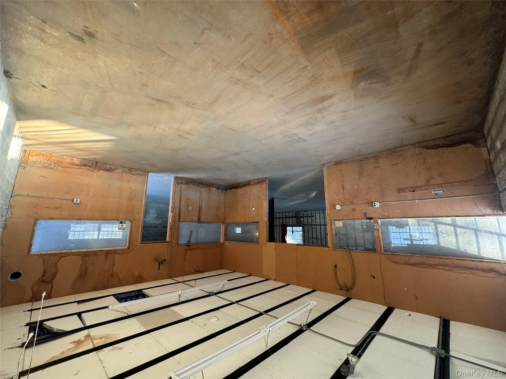 32 Chichester Avenue, Brookhaven, NY, ,Commercial Lease,Idx,Chichester,0,954660 32 Chichester Avenue, Brookhaven, NY, ,Commercial Lease,Idx,Chichester,0,954660