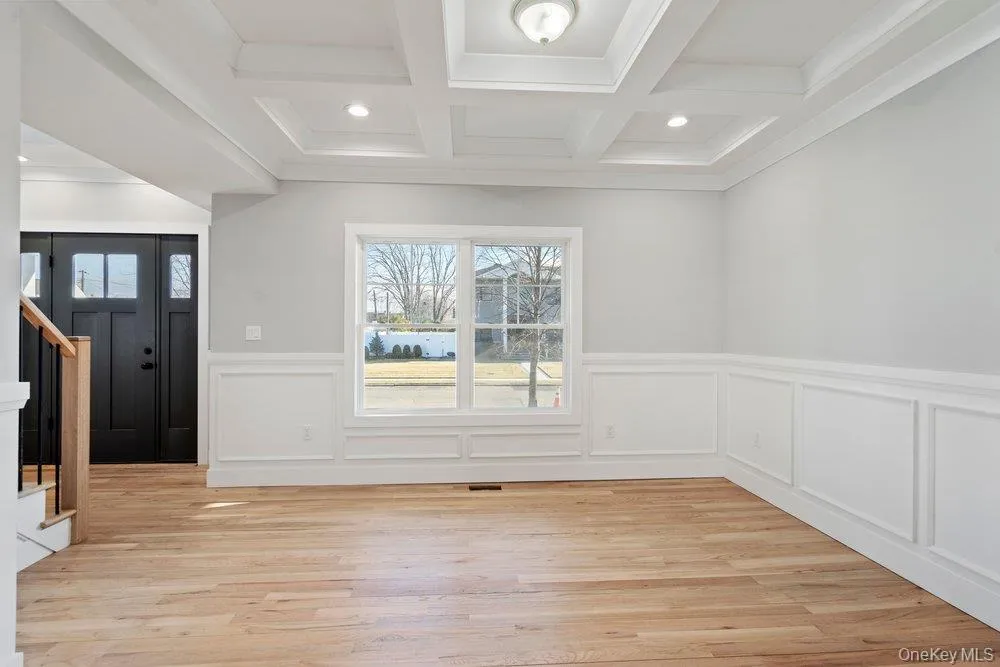 8 Violet Avenue, Oyster Bay, NY, 5 Bedrooms Bedrooms, 9 Rooms Rooms,4 BathroomsBathrooms,Residential,For Rent,Violet,0,954668 8 Violet Avenue, Oyster Bay, NY, 5 Bedrooms Bedrooms, 9 Rooms Rooms,4 BathroomsBathrooms,Residential,For Rent,Violet,0,954668