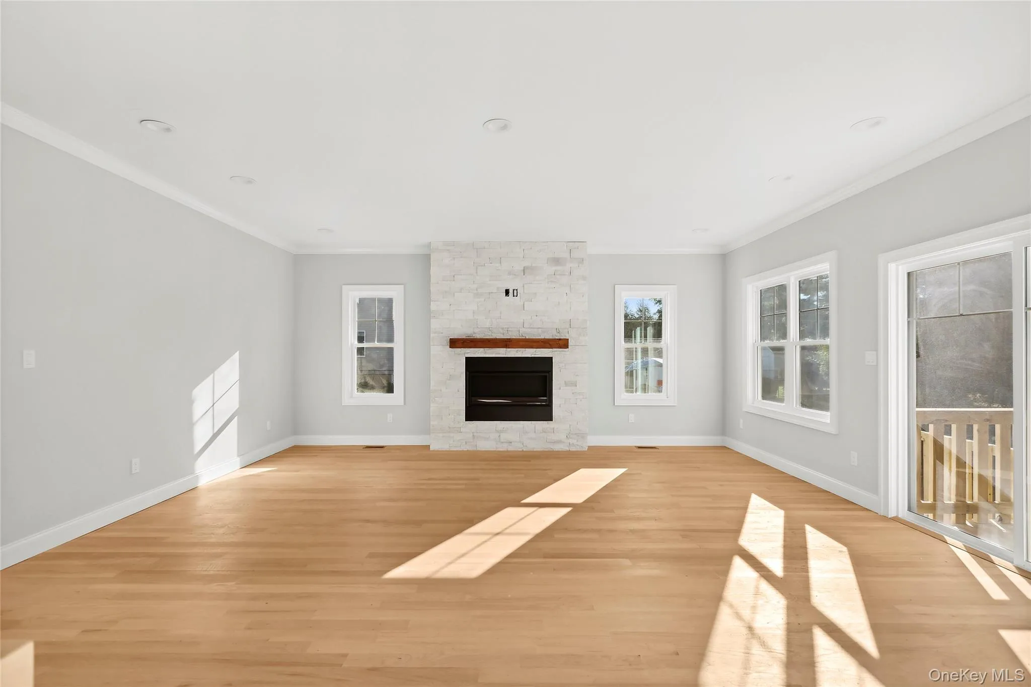 8 Violet Avenue, Oyster Bay, NY, 5 Bedrooms Bedrooms, 9 Rooms Rooms,4 BathroomsBathrooms,Residential,For Rent,Violet,0,954668 8 Violet Avenue, Oyster Bay, NY, 5 Bedrooms Bedrooms, 9 Rooms Rooms,4 BathroomsBathrooms,Residential,For Rent,Violet,0,954668