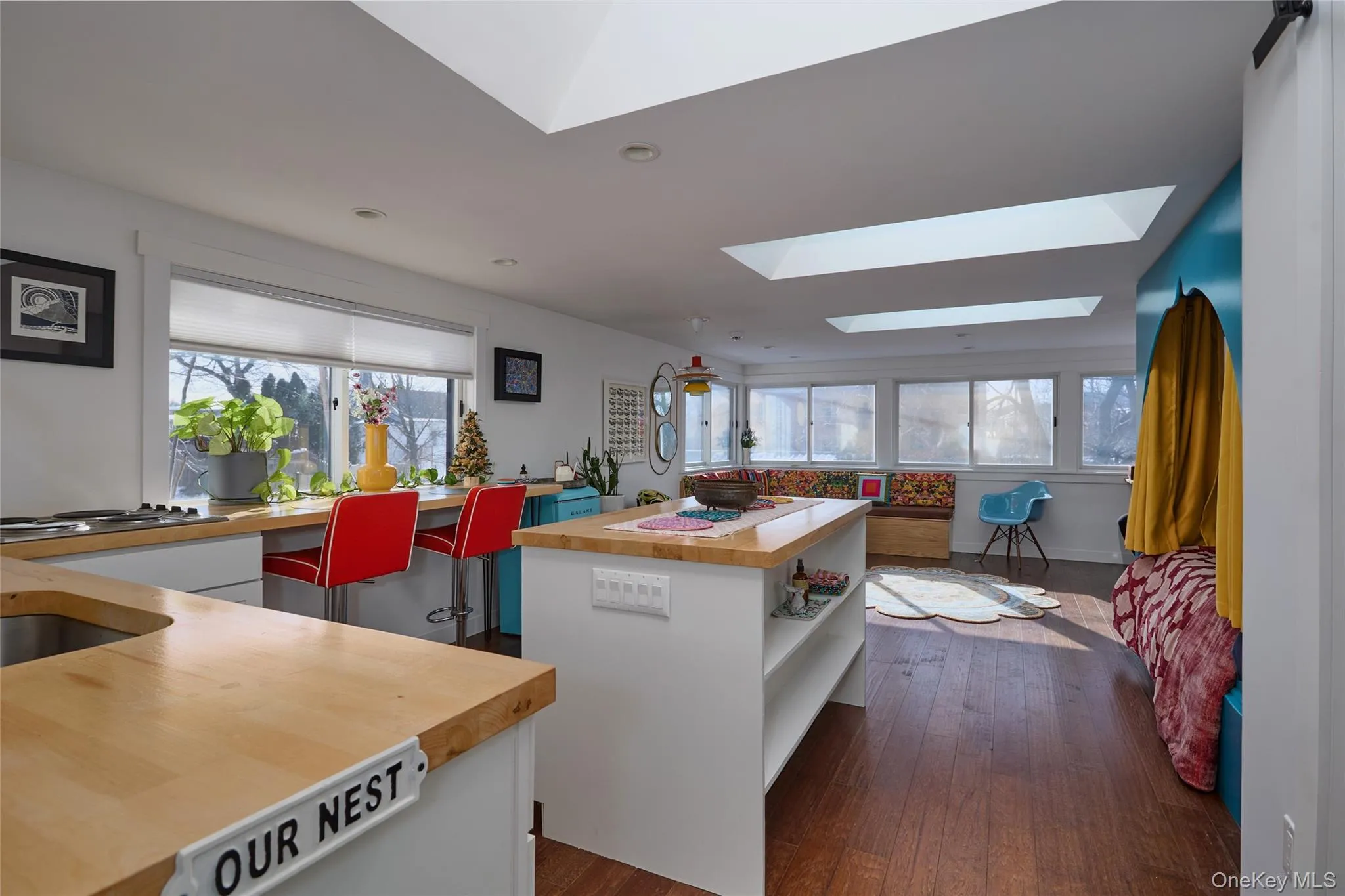 315 State, Hudson, NY, 3 Bedrooms Bedrooms, 8 Rooms Rooms,3 BathroomsBathrooms,Residential,For Rent,State,0,954702 315 State, Hudson, NY, 3 Bedrooms Bedrooms, 8 Rooms Rooms,3 BathroomsBathrooms,Residential,For Rent,State,0,954702