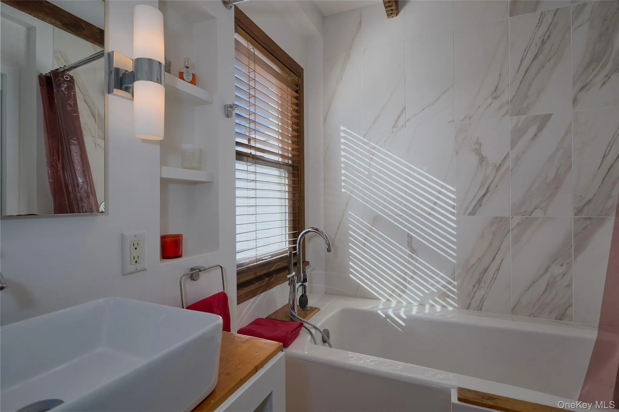 315 State, Hudson, NY, 3 Bedrooms Bedrooms, 8 Rooms Rooms,3 BathroomsBathrooms,Residential,For Rent,State,0,954702 315 State, Hudson, NY, 3 Bedrooms Bedrooms, 8 Rooms Rooms,3 BathroomsBathrooms,Residential,For Rent,State,0,954702