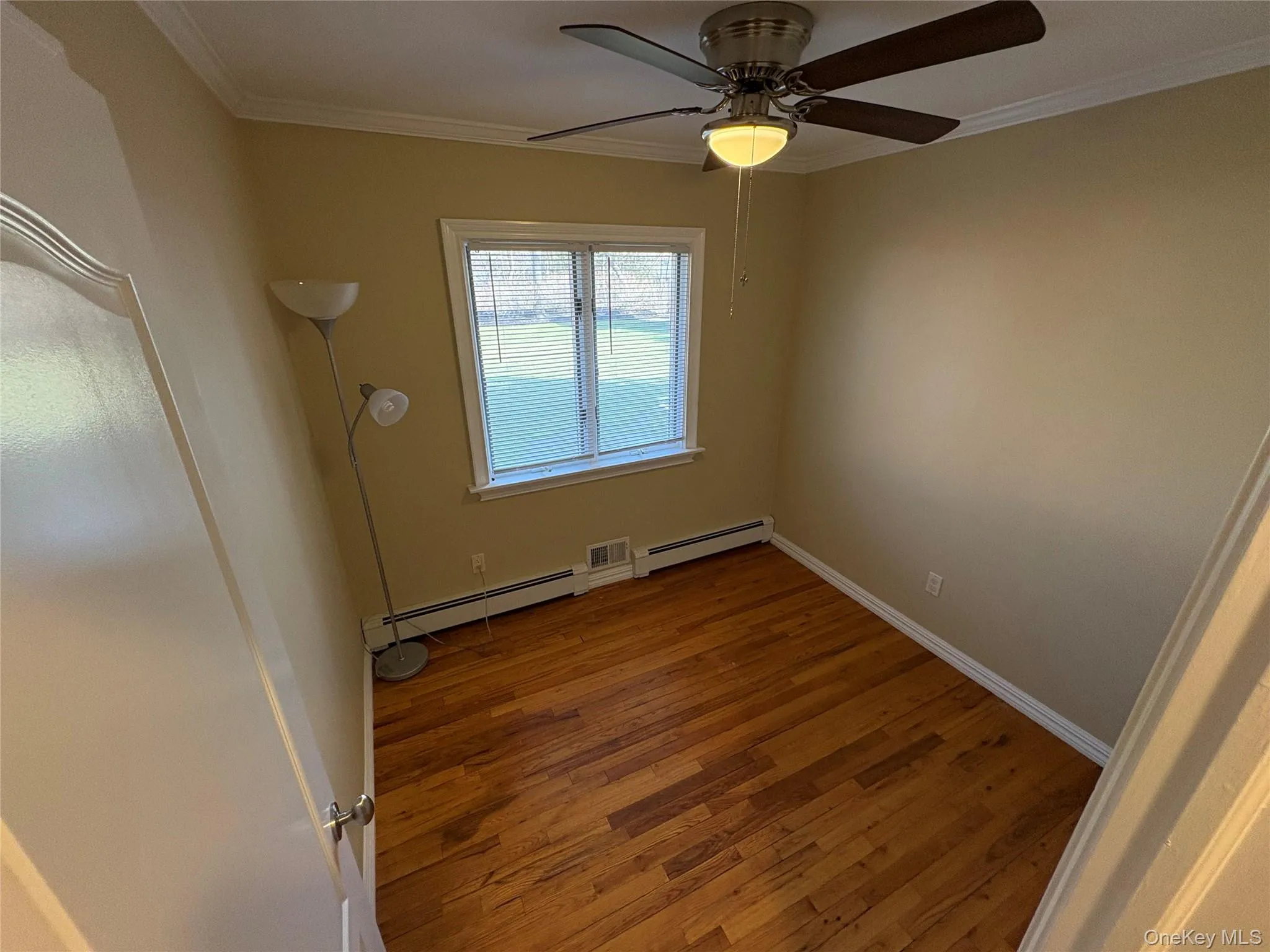 70 Hunter Lane, Brookhaven, NY, 2 Bedrooms Bedrooms, 4 Rooms Rooms,1 BathroomBathrooms,Residential Lease,Idx,Hunter,0,954704 70 Hunter Lane, Brookhaven, NY, 2 Bedrooms Bedrooms, 4 Rooms Rooms,1 BathroomBathrooms,Residential Lease,Idx,Hunter,0,954704