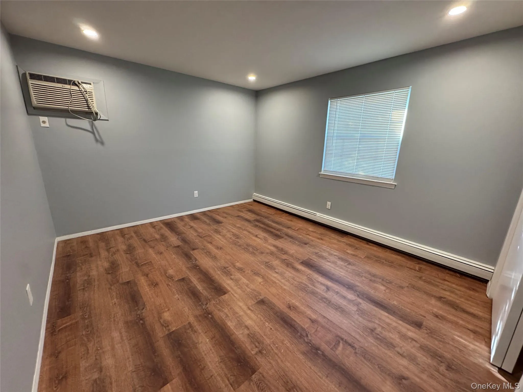 128 Windhorst Avenue, Oyster Bay, NY, 3 Bedrooms Bedrooms, 6 Rooms Rooms,1 BathroomBathrooms,Residential Lease,Idx,Windhorst,0,954707 128 Windhorst Avenue, Oyster Bay, NY, 3 Bedrooms Bedrooms, 6 Rooms Rooms,1 BathroomBathrooms,Residential Lease,Idx,Windhorst,0,954707