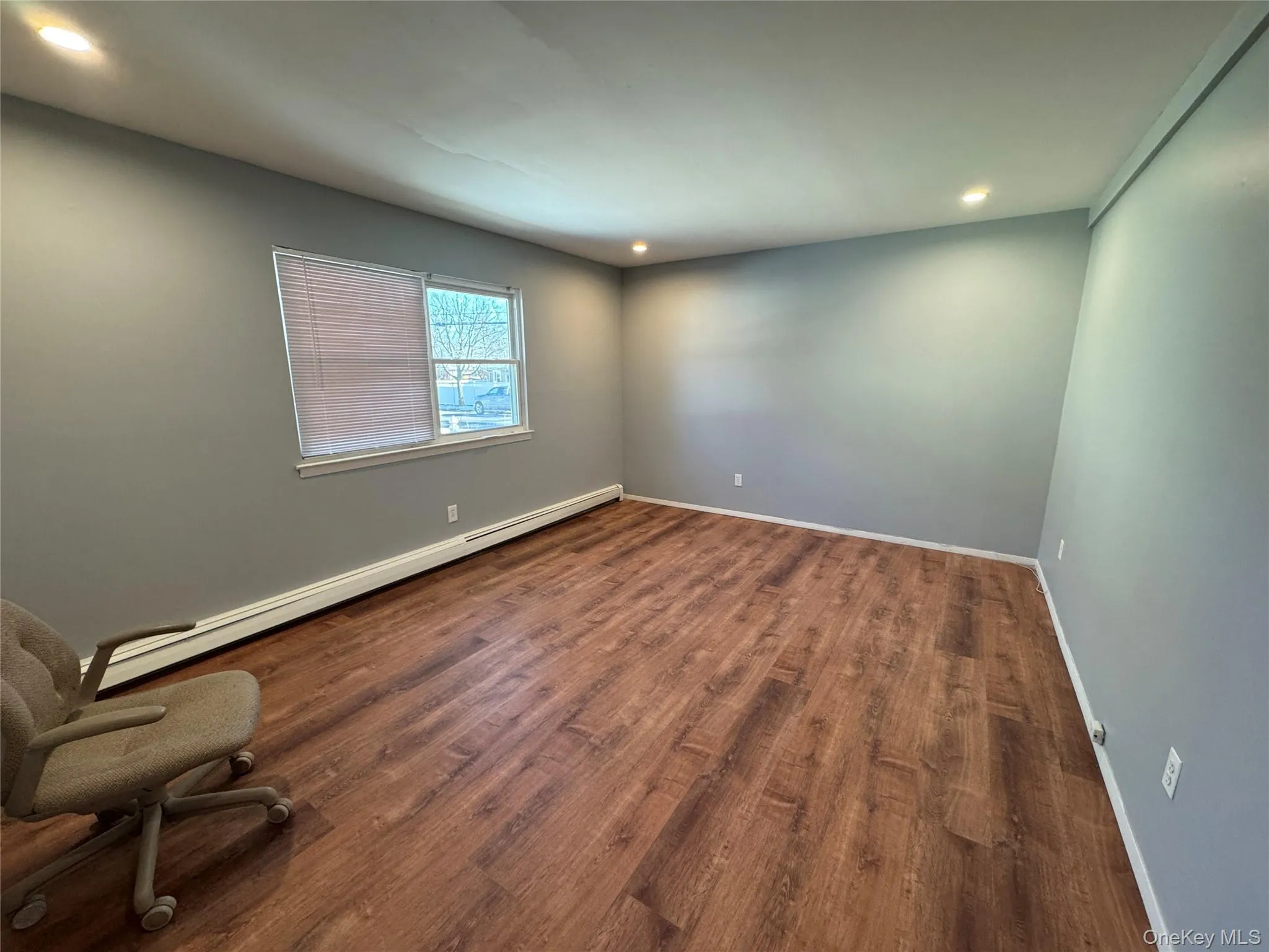 128 Windhorst Avenue, Oyster Bay, NY, 3 Bedrooms Bedrooms, 6 Rooms Rooms,1 BathroomBathrooms,Residential Lease,Idx,Windhorst,0,954707 128 Windhorst Avenue, Oyster Bay, NY, 3 Bedrooms Bedrooms, 6 Rooms Rooms,1 BathroomBathrooms,Residential Lease,Idx,Windhorst,0,954707