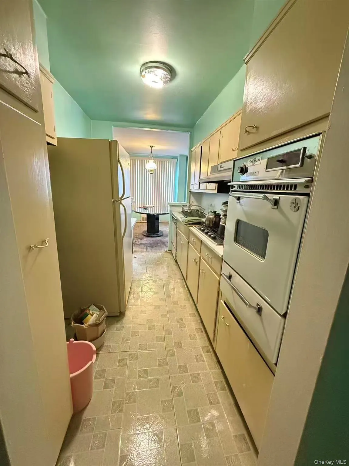 9230 56 Avenue, New York, NY, 2 Bedrooms Bedrooms, 6 Rooms Rooms,1 BathroomBathrooms,Residential,For Rent,56,0,954713 9230 56 Avenue, New York, NY, 2 Bedrooms Bedrooms, 6 Rooms Rooms,1 BathroomBathrooms,Residential,For Rent,56,0,954713