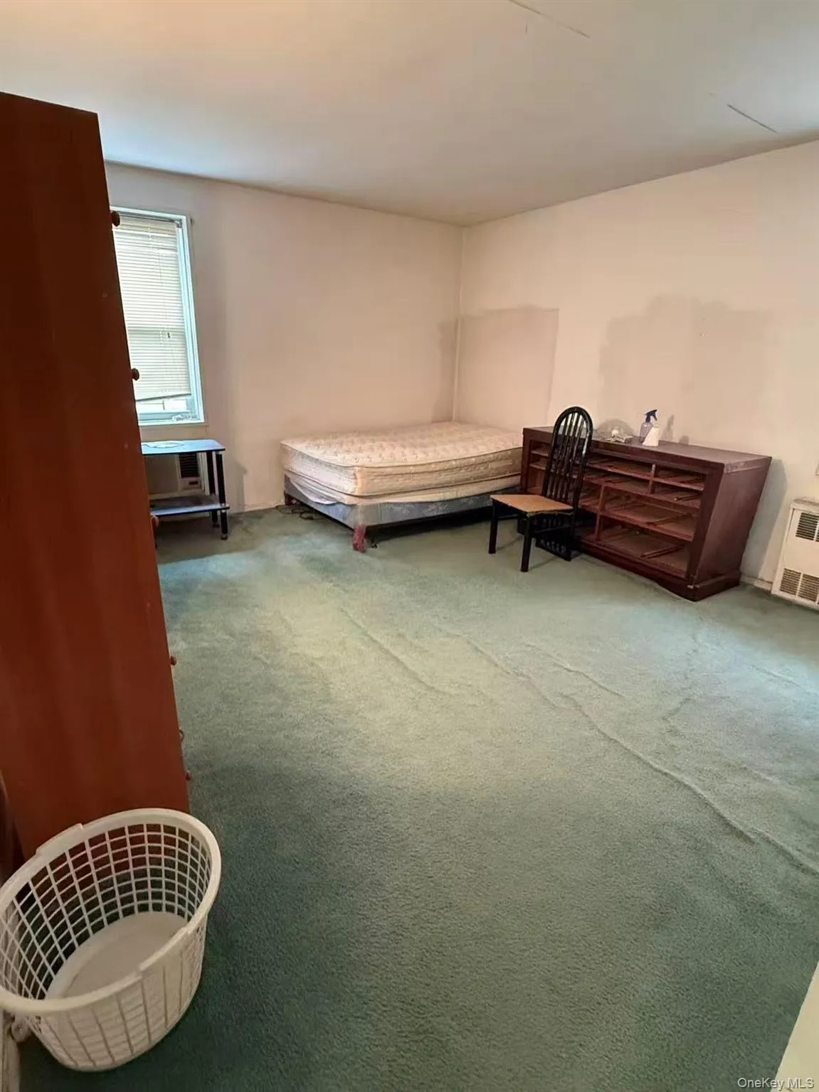 9230 56 Avenue, New York, NY, 2 Bedrooms Bedrooms, 6 Rooms Rooms,1 BathroomBathrooms,Residential,For Rent,56,0,954713 9230 56 Avenue, New York, NY, 2 Bedrooms Bedrooms, 6 Rooms Rooms,1 BathroomBathrooms,Residential,For Rent,56,0,954713