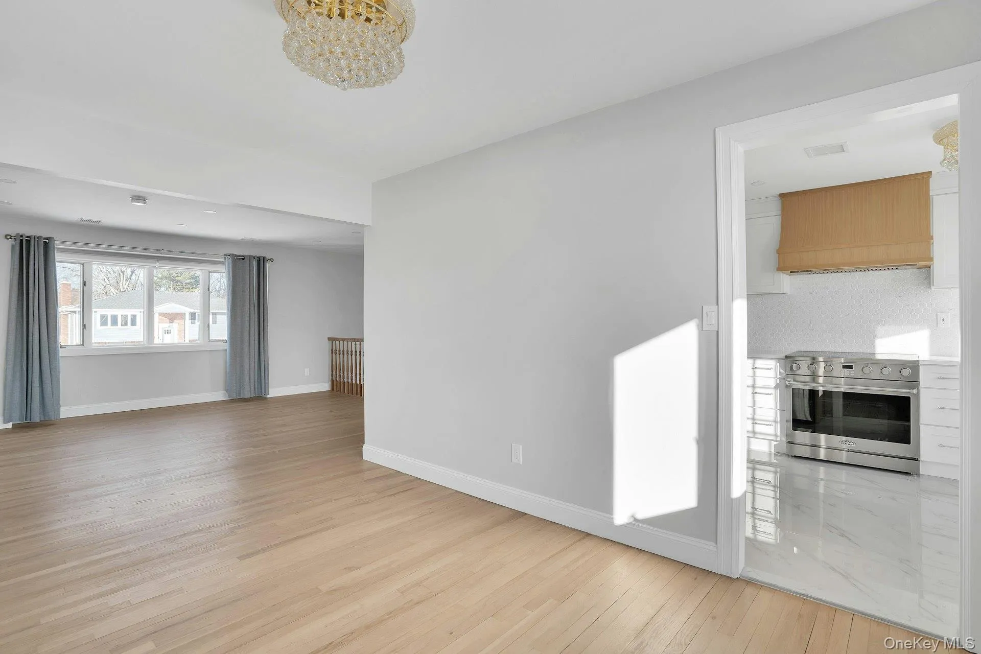 89 Harvest Lane, Smithtown, NY, 4 Bedrooms Bedrooms, 9 Rooms Rooms,3 BathroomsBathrooms,Residential Lease,Idx,Harvest,0,954737 89 Harvest Lane, Smithtown, NY, 4 Bedrooms Bedrooms, 9 Rooms Rooms,3 BathroomsBathrooms,Residential Lease,Idx,Harvest,0,954737