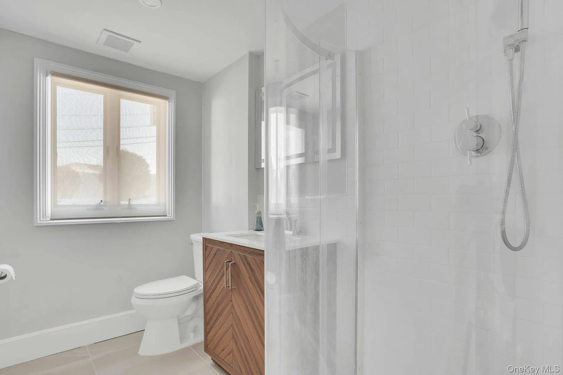 89 Harvest Lane, Smithtown, NY, 4 Bedrooms Bedrooms, 9 Rooms Rooms,3 BathroomsBathrooms,Residential Lease,Idx,Harvest,0,954737 89 Harvest Lane, Smithtown, NY, 4 Bedrooms Bedrooms, 9 Rooms Rooms,3 BathroomsBathrooms,Residential Lease,Idx,Harvest,0,954737