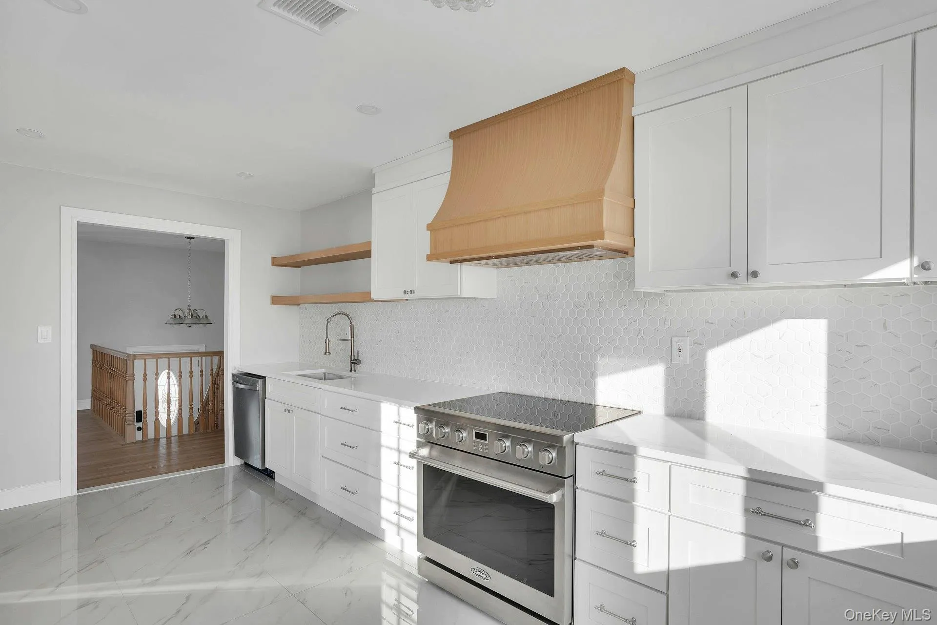 89 Harvest Lane, Smithtown, NY, 4 Bedrooms Bedrooms, 9 Rooms Rooms,3 BathroomsBathrooms,Residential Lease,Idx,Harvest,0,954737 89 Harvest Lane, Smithtown, NY, 4 Bedrooms Bedrooms, 9 Rooms Rooms,3 BathroomsBathrooms,Residential Lease,Idx,Harvest,0,954737