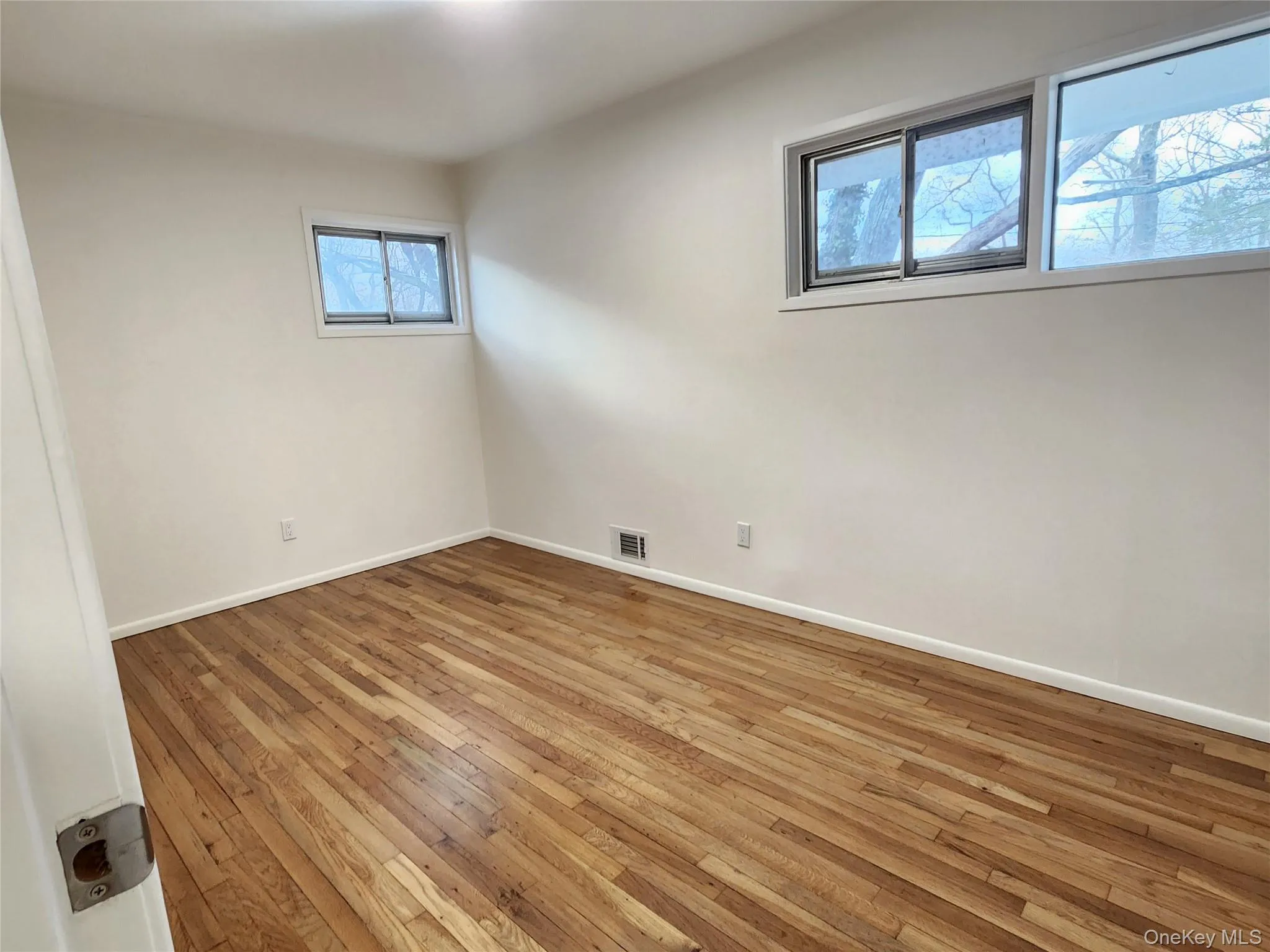 5 Birch Court, Riverhead, NY, 3 Bedrooms Bedrooms, ,1 BathroomBathrooms,Residential Lease,For Rent,Birch,0,954749 5 Birch Court, Riverhead, NY, 3 Bedrooms Bedrooms, ,1 BathroomBathrooms,Residential Lease,For Rent,Birch,0,954749