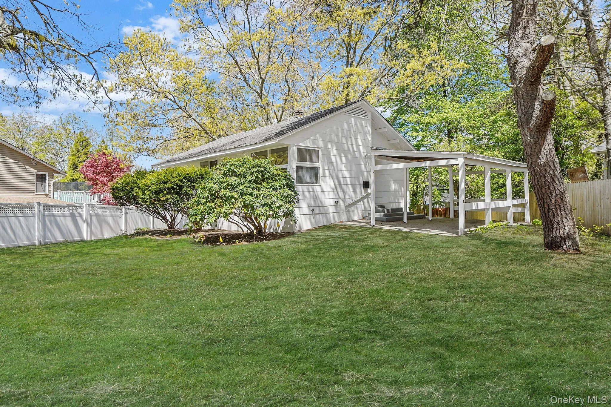 5 Birch Court, Riverhead, NY, 3 Bedrooms Bedrooms, ,1 BathroomBathrooms,Residential Lease,For Rent,Birch,0,954749 5 Birch Court, Riverhead, NY, 3 Bedrooms Bedrooms, ,1 BathroomBathrooms,Residential Lease,For Rent,Birch,0,954749