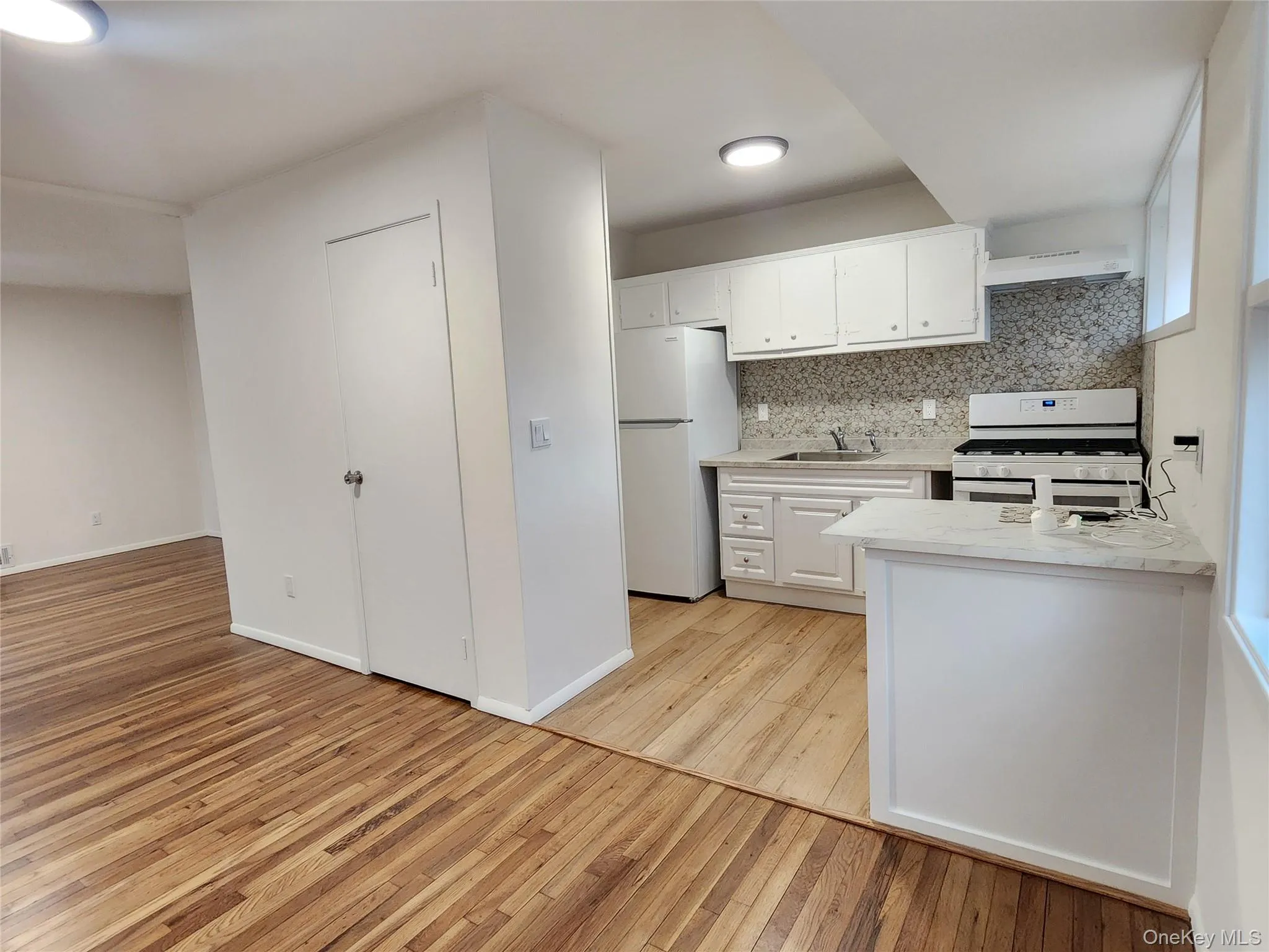 5 Birch Court, Riverhead, NY, 3 Bedrooms Bedrooms, ,1 BathroomBathrooms,Residential Lease,For Rent,Birch,0,954749 5 Birch Court, Riverhead, NY, 3 Bedrooms Bedrooms, ,1 BathroomBathrooms,Residential Lease,For Rent,Birch,0,954749