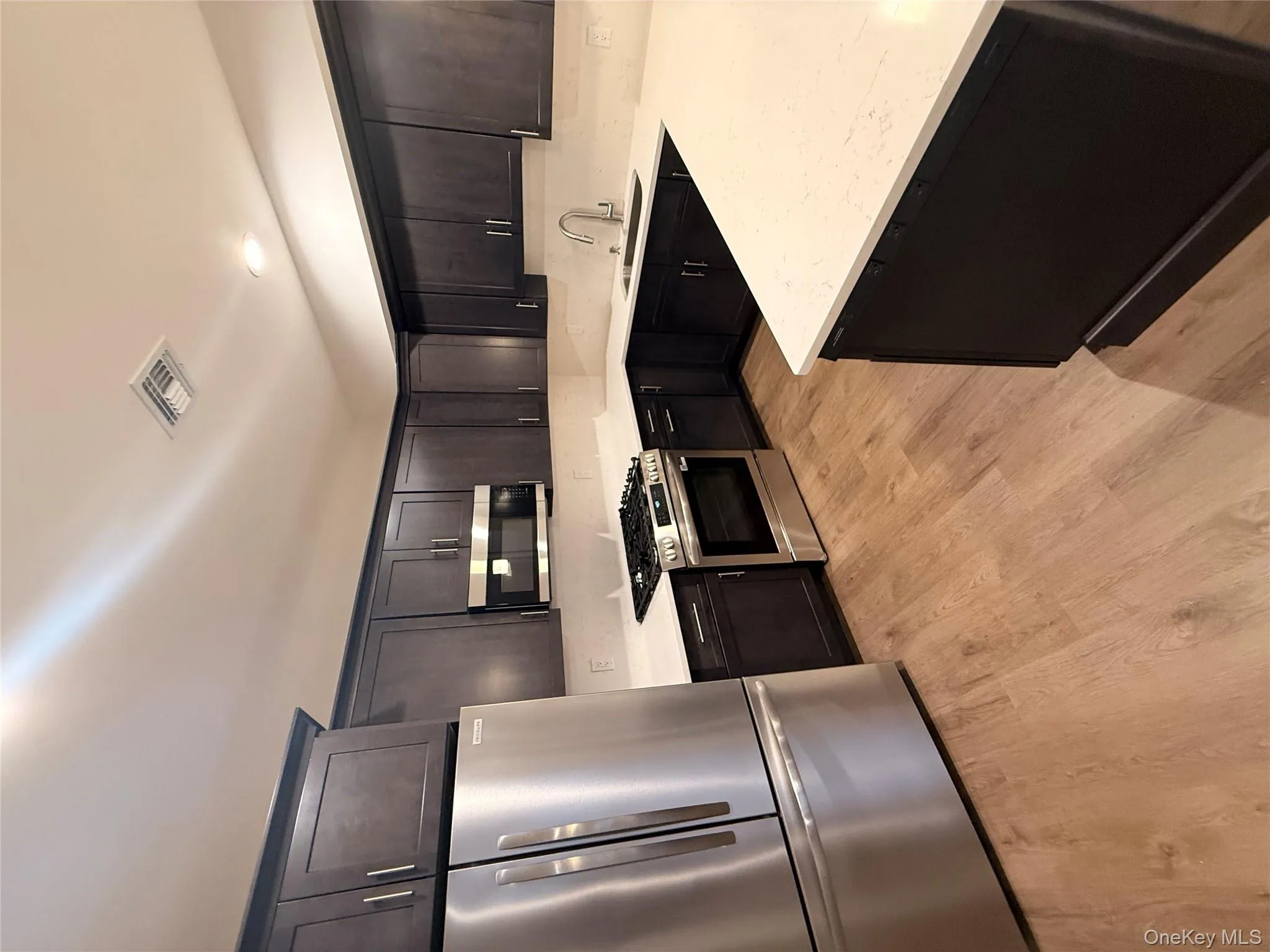 122 Greenwich Avenue, Goshen, NY, 2 Bedrooms Bedrooms, 4 Rooms Rooms,2 BathroomsBathrooms,Residential Lease,Idx,Greenwich,0,954750 122 Greenwich Avenue, Goshen, NY, 2 Bedrooms Bedrooms, 4 Rooms Rooms,2 BathroomsBathrooms,Residential Lease,Idx,Greenwich,0,954750