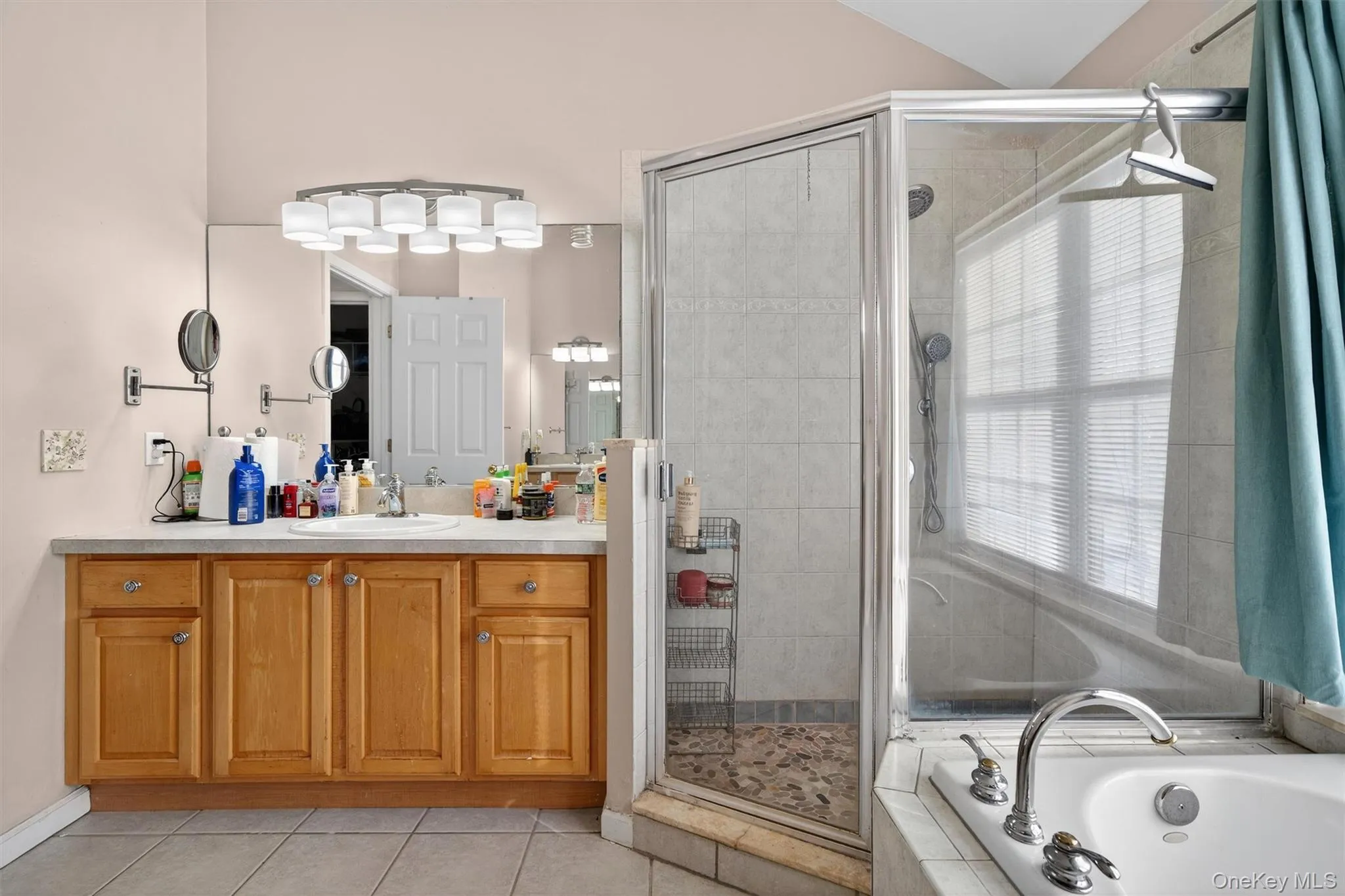 5 Oldwyck Crescent, Woodbury, NY, 4 Bedrooms Bedrooms, 8 Rooms Rooms,2 BathroomsBathrooms,Residential,For Rent,Oldwyck,0,954754 5 Oldwyck Crescent, Woodbury, NY, 4 Bedrooms Bedrooms, 8 Rooms Rooms,2 BathroomsBathrooms,Residential,For Rent,Oldwyck,0,954754