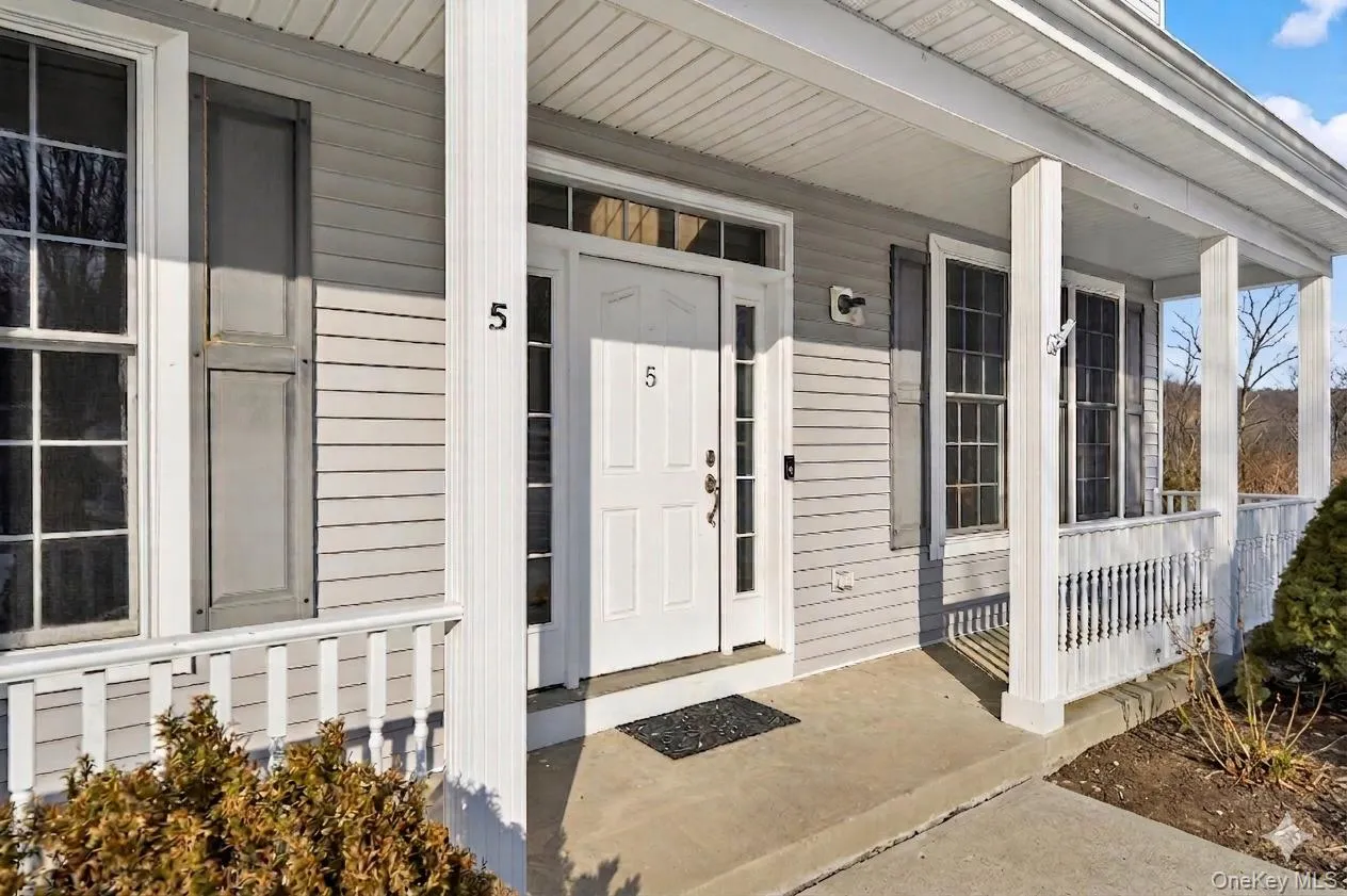 5 Oldwyck Crescent, Woodbury, NY, 4 Bedrooms Bedrooms, 8 Rooms Rooms,2 BathroomsBathrooms,Residential,For Rent,Oldwyck,0,954754 5 Oldwyck Crescent, Woodbury, NY, 4 Bedrooms Bedrooms, 8 Rooms Rooms,2 BathroomsBathrooms,Residential,For Rent,Oldwyck,0,954754