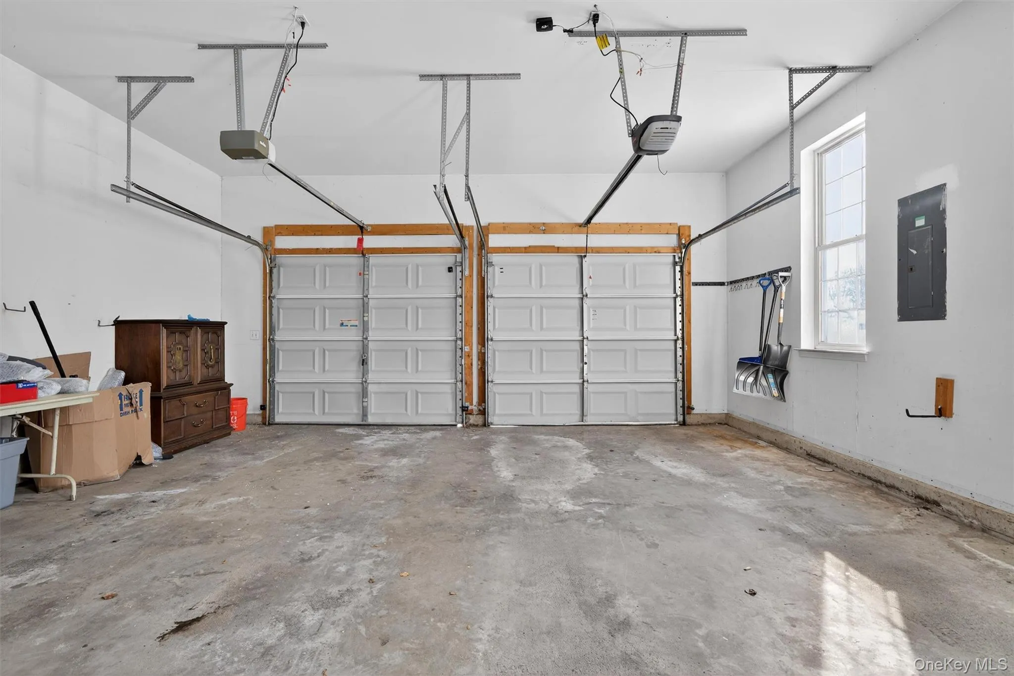 5 Oldwyck Crescent, Woodbury, NY, 4 Bedrooms Bedrooms, 8 Rooms Rooms,2 BathroomsBathrooms,Residential,For Rent,Oldwyck,0,954754 5 Oldwyck Crescent, Woodbury, NY, 4 Bedrooms Bedrooms, 8 Rooms Rooms,2 BathroomsBathrooms,Residential,For Rent,Oldwyck,0,954754