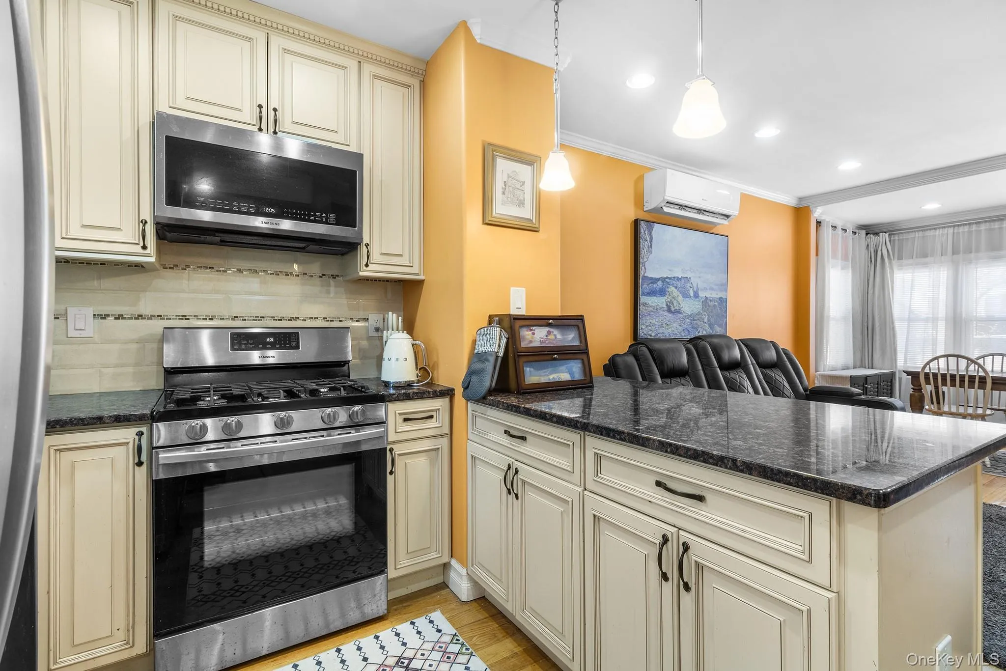 11748 140th Street, New York, NY, 4 Bedrooms Bedrooms, 6 Rooms Rooms,3 BathroomsBathrooms,Residential,For Rent,140th,0,954758 11748 140th Street, New York, NY, 4 Bedrooms Bedrooms, 6 Rooms Rooms,3 BathroomsBathrooms,Residential,For Rent,140th,0,954758