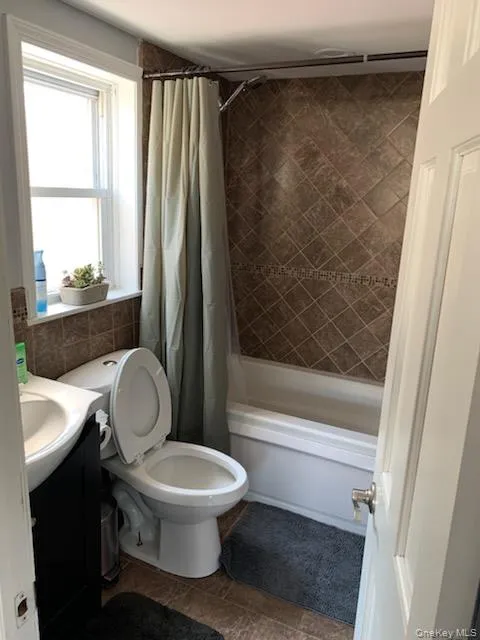 81 Barnes Street, Long Beach, NY, 5 Bedrooms Bedrooms, 9 Rooms Rooms,3 BathroomsBathrooms,Residential,For Rent,Barnes,0,954760 81 Barnes Street, Long Beach, NY, 5 Bedrooms Bedrooms, 9 Rooms Rooms,3 BathroomsBathrooms,Residential,For Rent,Barnes,0,954760