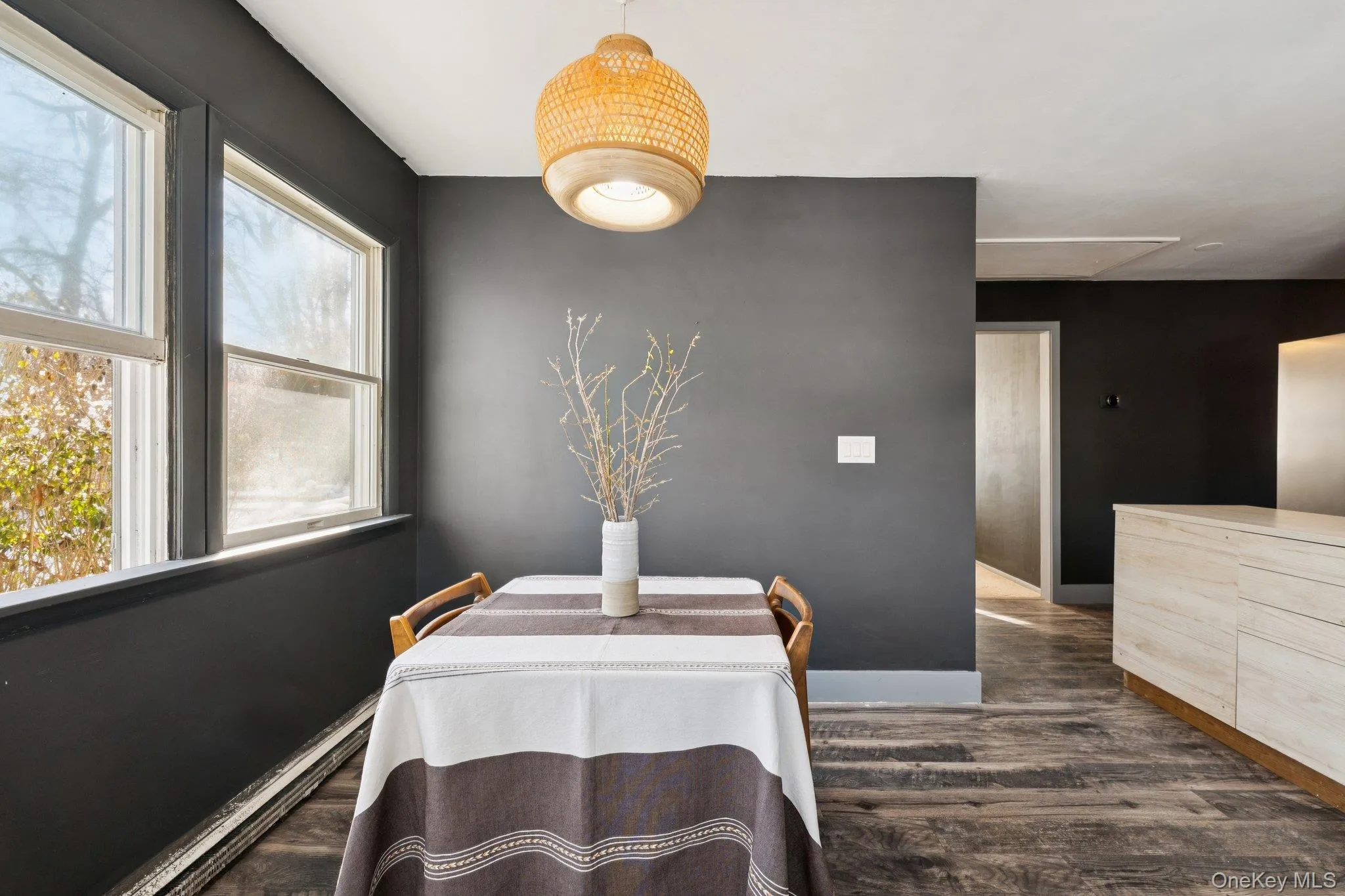 176 Maple Avenue, Southampton, NY, 2 Bedrooms Bedrooms, 5 Rooms Rooms,1 BathroomBathrooms,Residential,For Rent,Maple,0,954761 176 Maple Avenue, Southampton, NY, 2 Bedrooms Bedrooms, 5 Rooms Rooms,1 BathroomBathrooms,Residential,For Rent,Maple,0,954761
