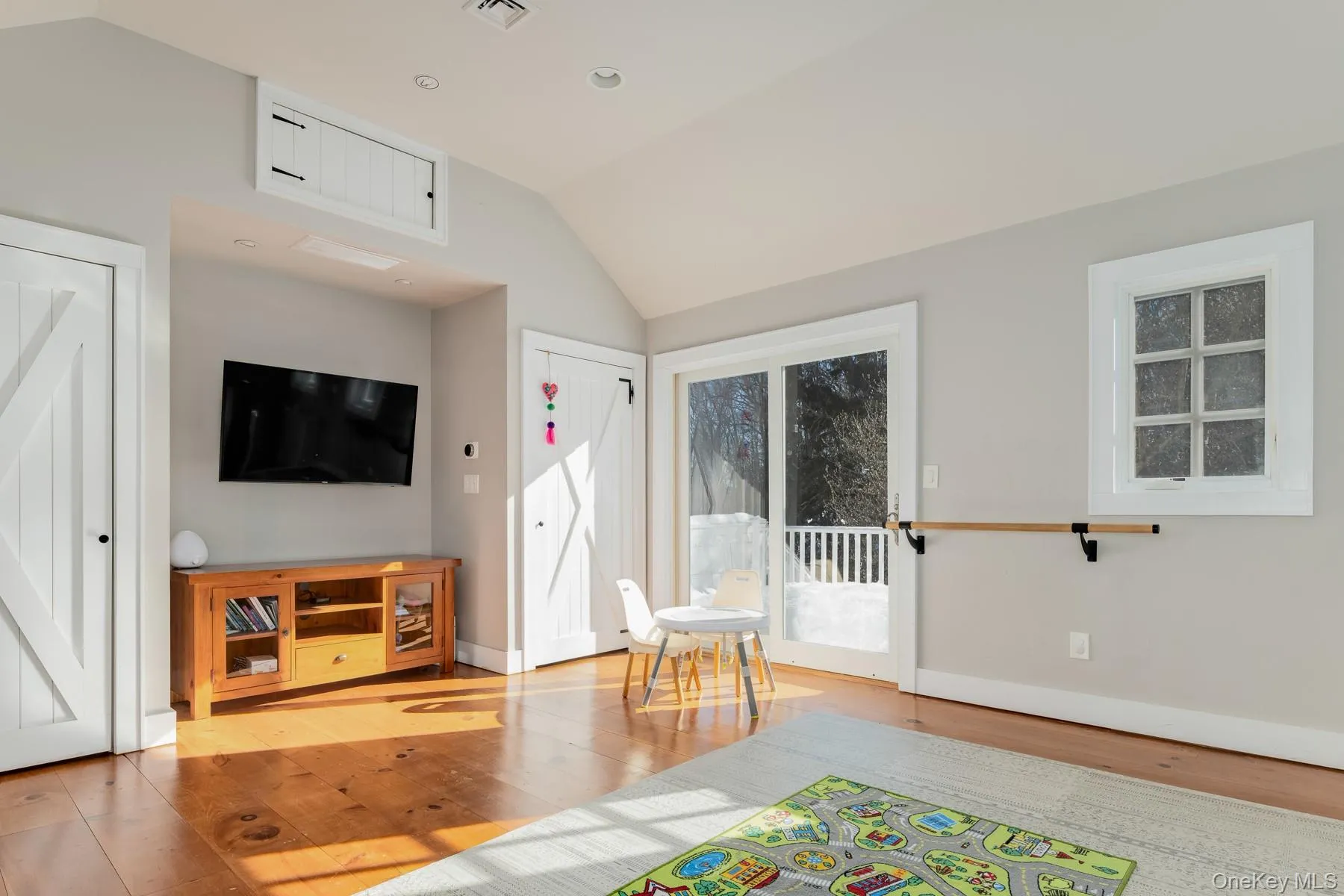 291 Roaring Brook Road, New Castle, NY, 4 Bedrooms Bedrooms, 14 Rooms Rooms,3 BathroomsBathrooms,Residential Lease,For Rent,Roaring Brook,0,954764 291 Roaring Brook Road, New Castle, NY, 4 Bedrooms Bedrooms, 14 Rooms Rooms,3 BathroomsBathrooms,Residential Lease,For Rent,Roaring Brook,0,954764