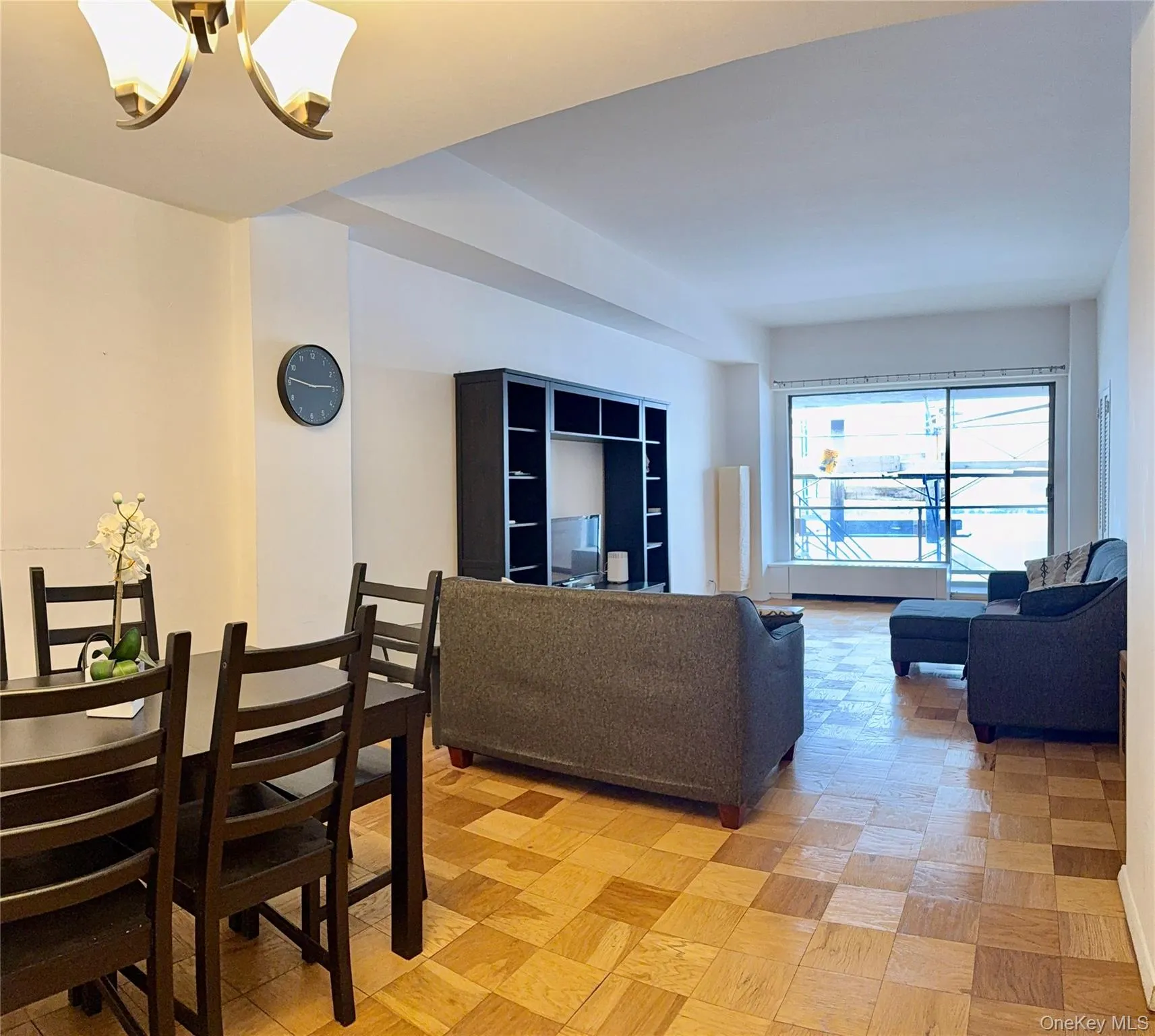 61-20 Grand Central Parkway, New York, NY, 2 Bedrooms Bedrooms, 4 Rooms Rooms,1 BathroomBathrooms,Residential Lease,Idx,Grand Central,0,954774 61-20 Grand Central Parkway, New York, NY, 2 Bedrooms Bedrooms, 4 Rooms Rooms,1 BathroomBathrooms,Residential Lease,Idx,Grand Central,0,954774