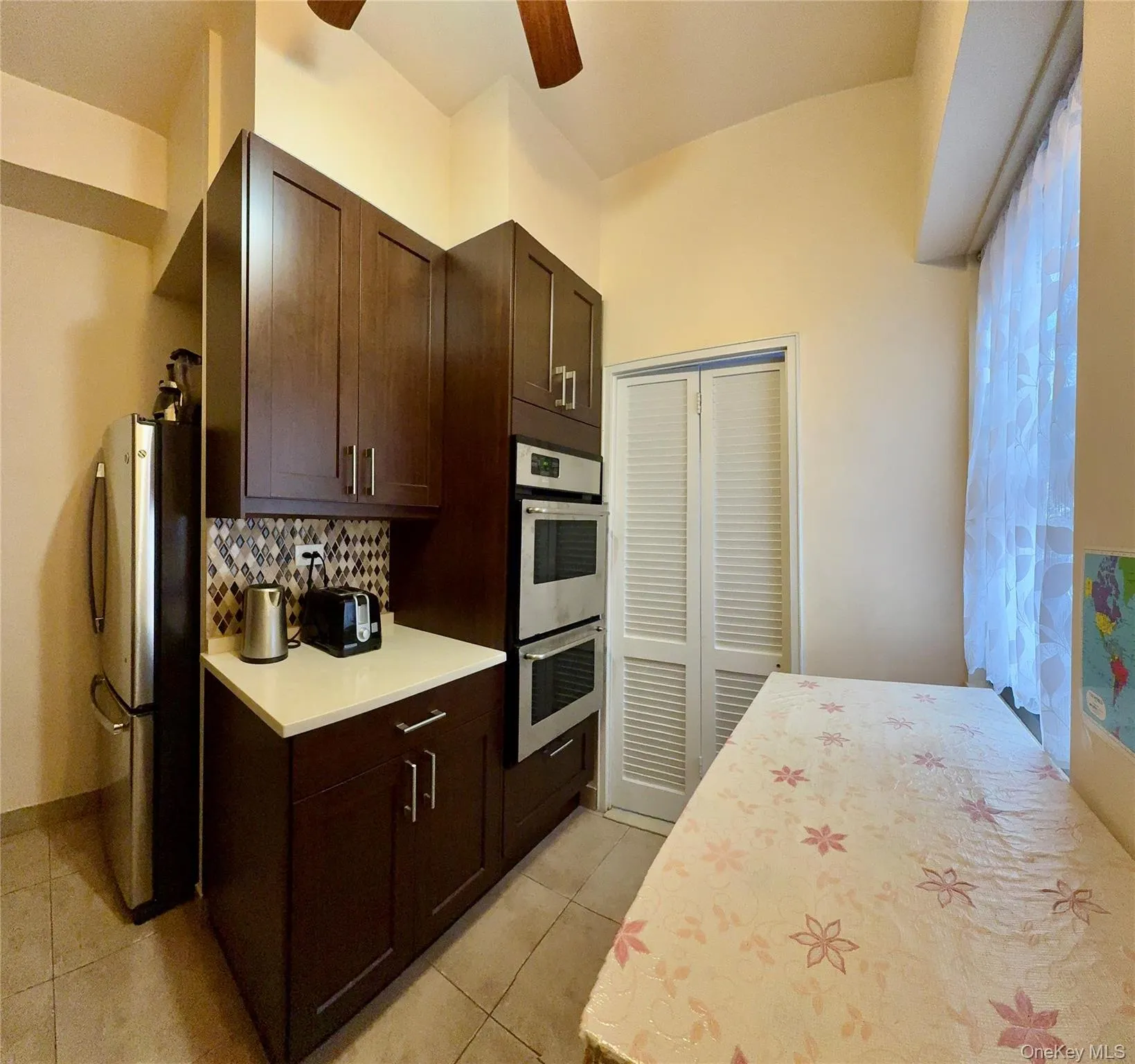 61-20 Grand Central Parkway, New York, NY, 2 Bedrooms Bedrooms, 4 Rooms Rooms,1 BathroomBathrooms,Residential Lease,Idx,Grand Central,0,954774 61-20 Grand Central Parkway, New York, NY, 2 Bedrooms Bedrooms, 4 Rooms Rooms,1 BathroomBathrooms,Residential Lease,Idx,Grand Central,0,954774