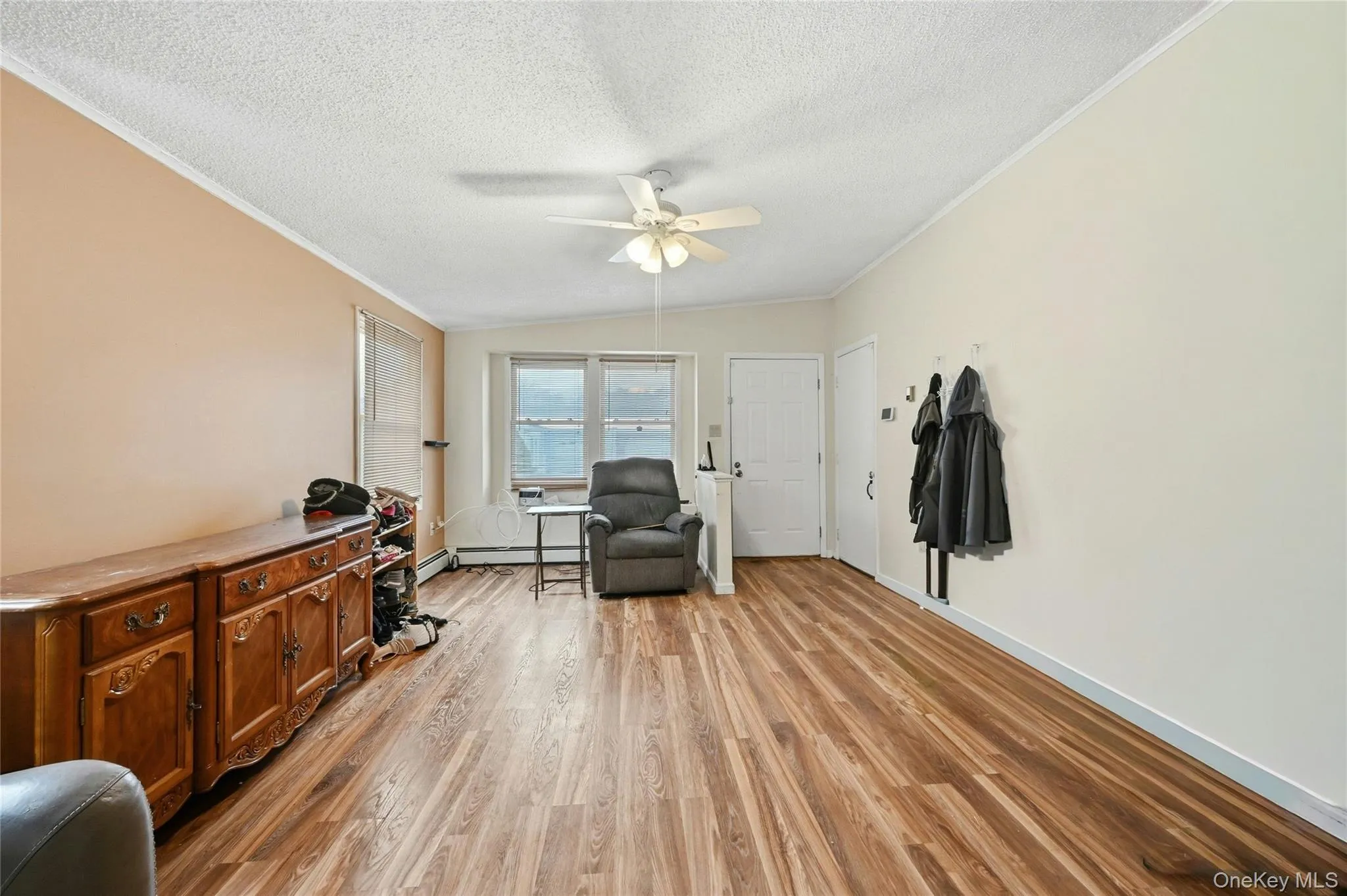 54 Dogwood Lane, Brookhaven, NY, 2 Bedrooms Bedrooms, 5 Rooms Rooms,2 BathroomsBathrooms,Residential,For Rent,Dogwood,0,954790 54 Dogwood Lane, Brookhaven, NY, 2 Bedrooms Bedrooms, 5 Rooms Rooms,2 BathroomsBathrooms,Residential,For Rent,Dogwood,0,954790