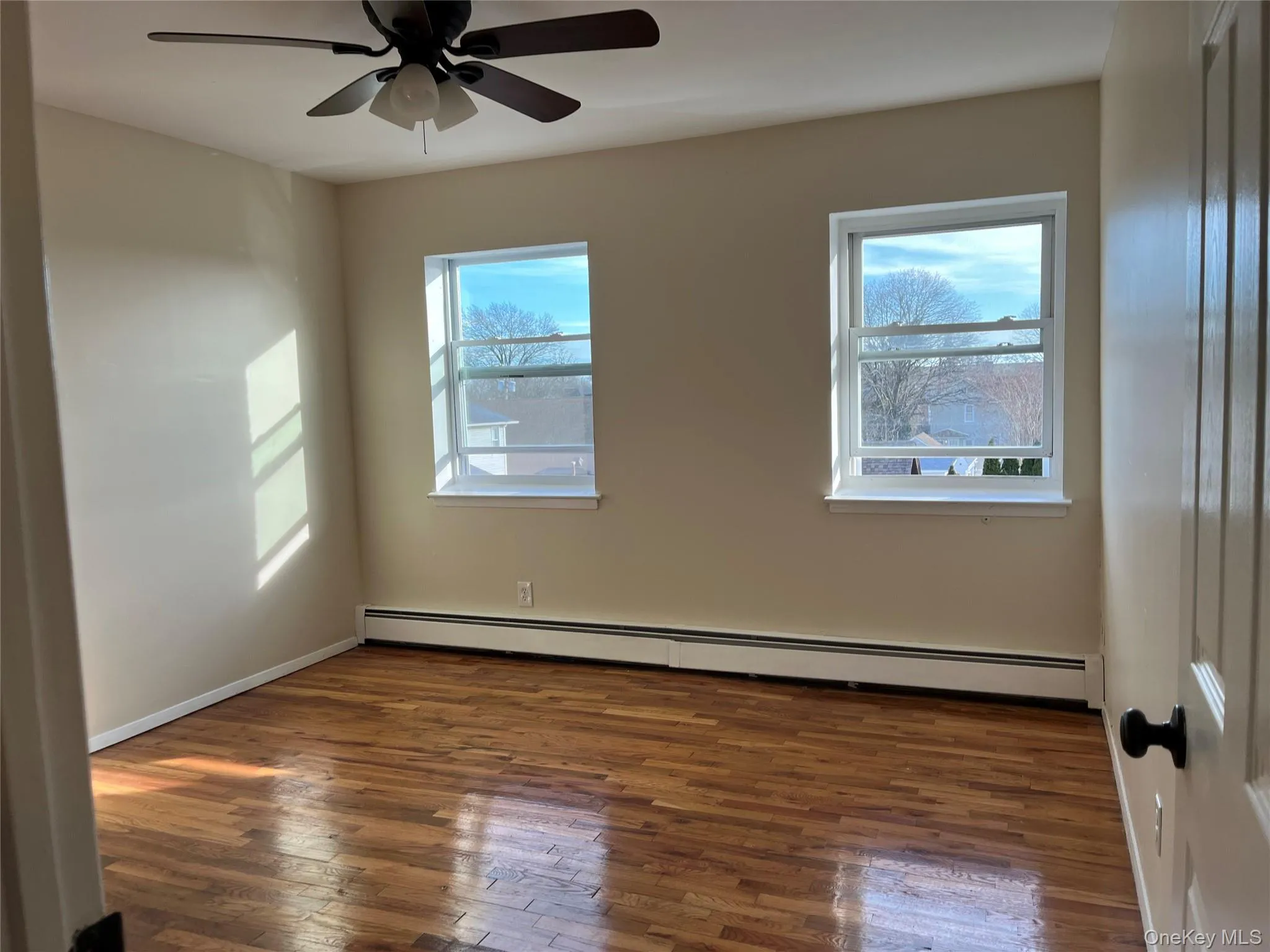 410 Jericho Turnpike, North Hempstead, NY, 2 Bedrooms Bedrooms, 5 Rooms Rooms,1 BathroomBathrooms,Residential Lease,Idx,Jericho,0,954811 410 Jericho Turnpike, North Hempstead, NY, 2 Bedrooms Bedrooms, 5 Rooms Rooms,1 BathroomBathrooms,Residential Lease,Idx,Jericho,0,954811