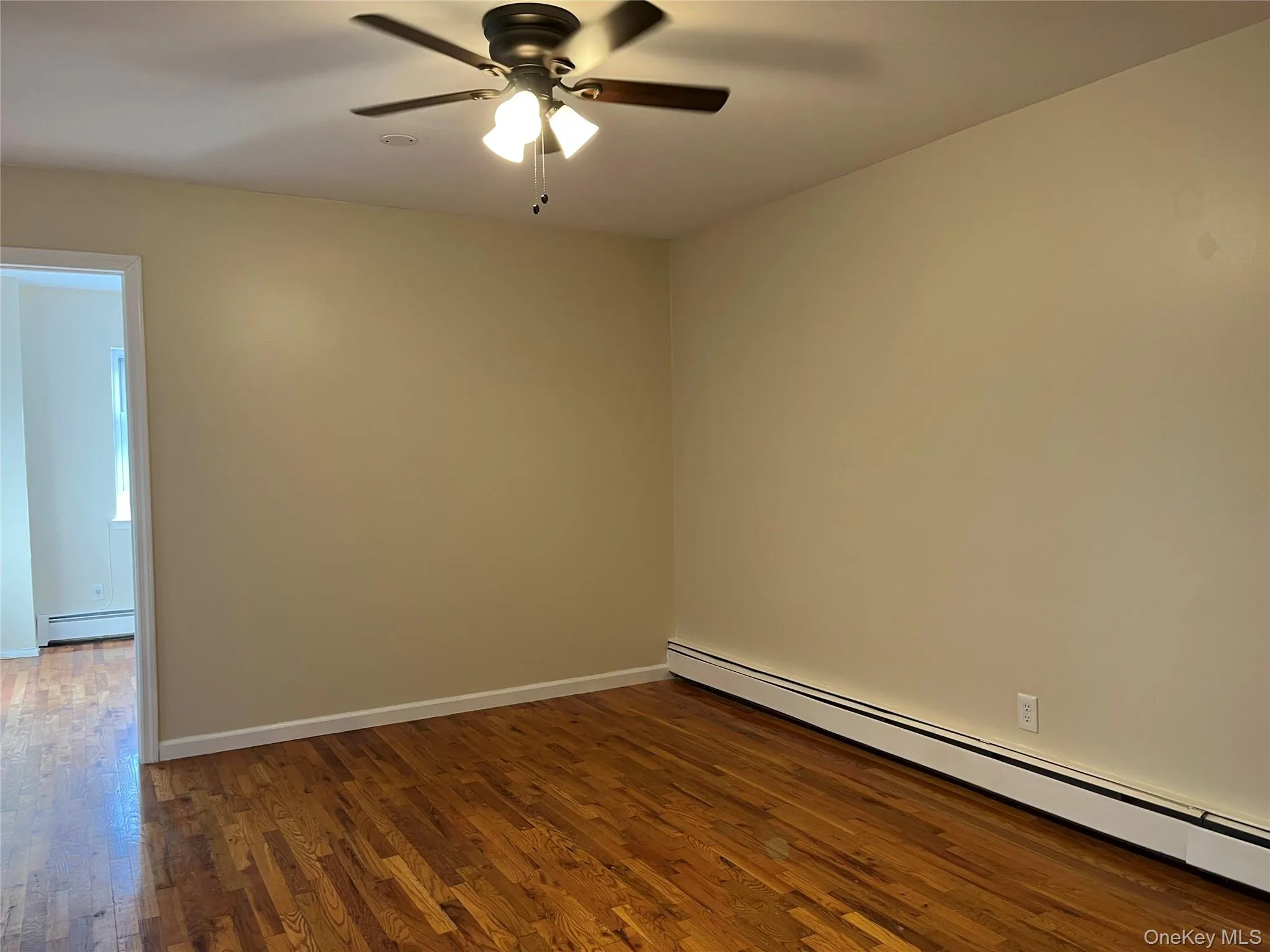 410 Jericho Turnpike, North Hempstead, NY, 2 Bedrooms Bedrooms, 5 Rooms Rooms,1 BathroomBathrooms,Residential Lease,Idx,Jericho,0,954811 410 Jericho Turnpike, North Hempstead, NY, 2 Bedrooms Bedrooms, 5 Rooms Rooms,1 BathroomBathrooms,Residential Lease,Idx,Jericho,0,954811