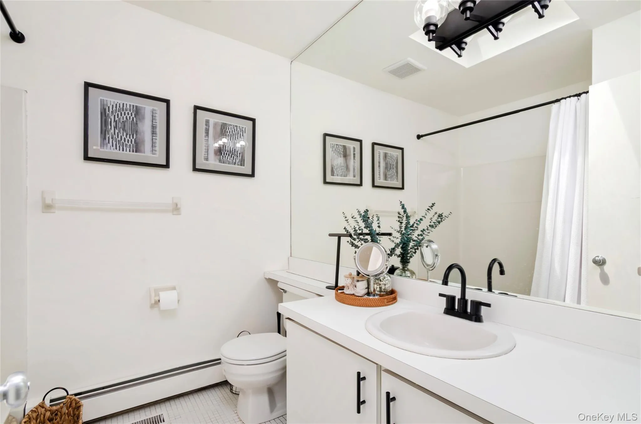 24 Quarter Road, Southampton, NY, 6 Bedrooms Bedrooms, 9 Rooms Rooms,3 BathroomsBathrooms,Residential Lease,Idx,Quarter,0,954815 24 Quarter Road, Southampton, NY, 6 Bedrooms Bedrooms, 9 Rooms Rooms,3 BathroomsBathrooms,Residential Lease,Idx,Quarter,0,954815