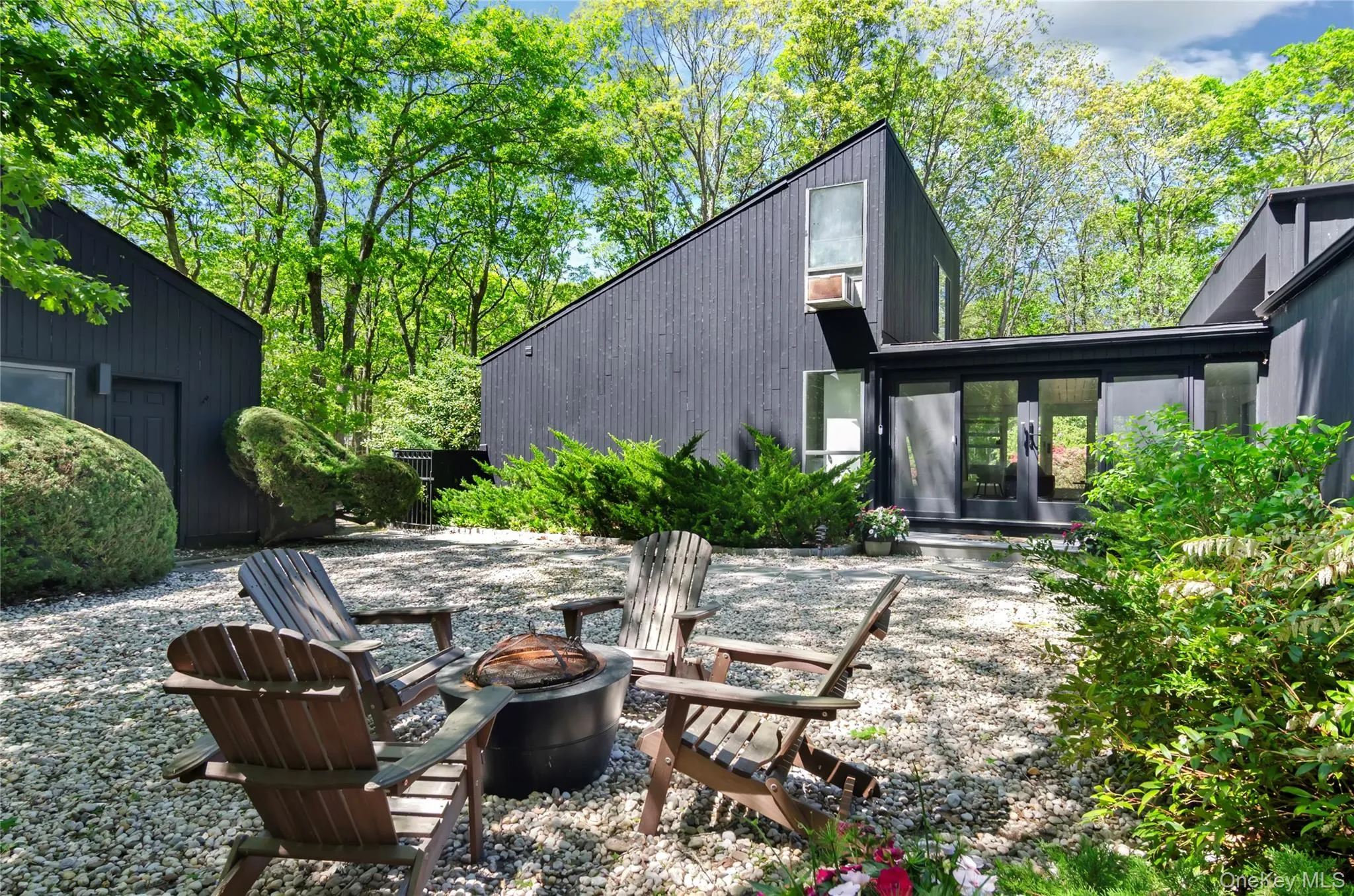 24 Quarter Road, Southampton, NY, 6 Bedrooms Bedrooms, 9 Rooms Rooms,3 BathroomsBathrooms,Residential Lease,Idx,Quarter,0,954815 24 Quarter Road, Southampton, NY, 6 Bedrooms Bedrooms, 9 Rooms Rooms,3 BathroomsBathrooms,Residential Lease,Idx,Quarter,0,954815