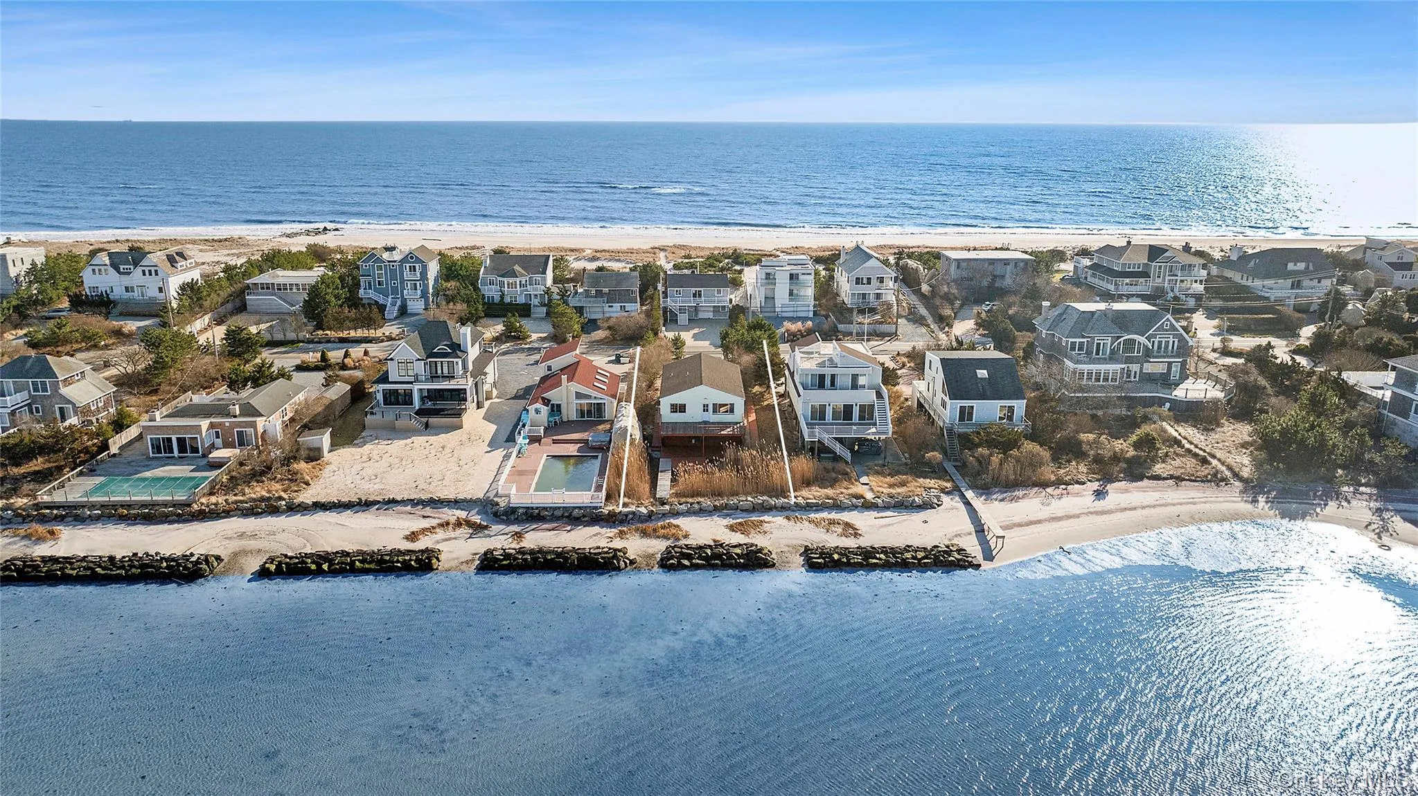 626 Dune Road, Southampton, NY, ,Residential,For Rent,Dune,0,954817 626 Dune Road, Southampton, NY, ,Residential,For Rent,Dune,0,954817