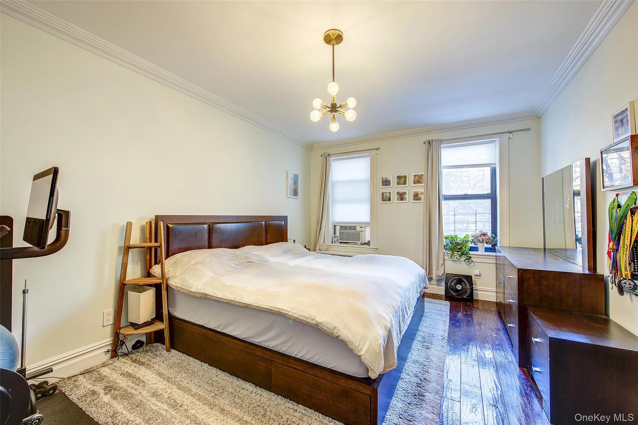 91-10 34th Avenue, New York, NY, 2 Bedrooms Bedrooms, 5 Rooms Rooms,1 BathroomBathrooms,Residential,For Rent,34th,0,954827 91-10 34th Avenue, New York, NY, 2 Bedrooms Bedrooms, 5 Rooms Rooms,1 BathroomBathrooms,Residential,For Rent,34th,0,954827