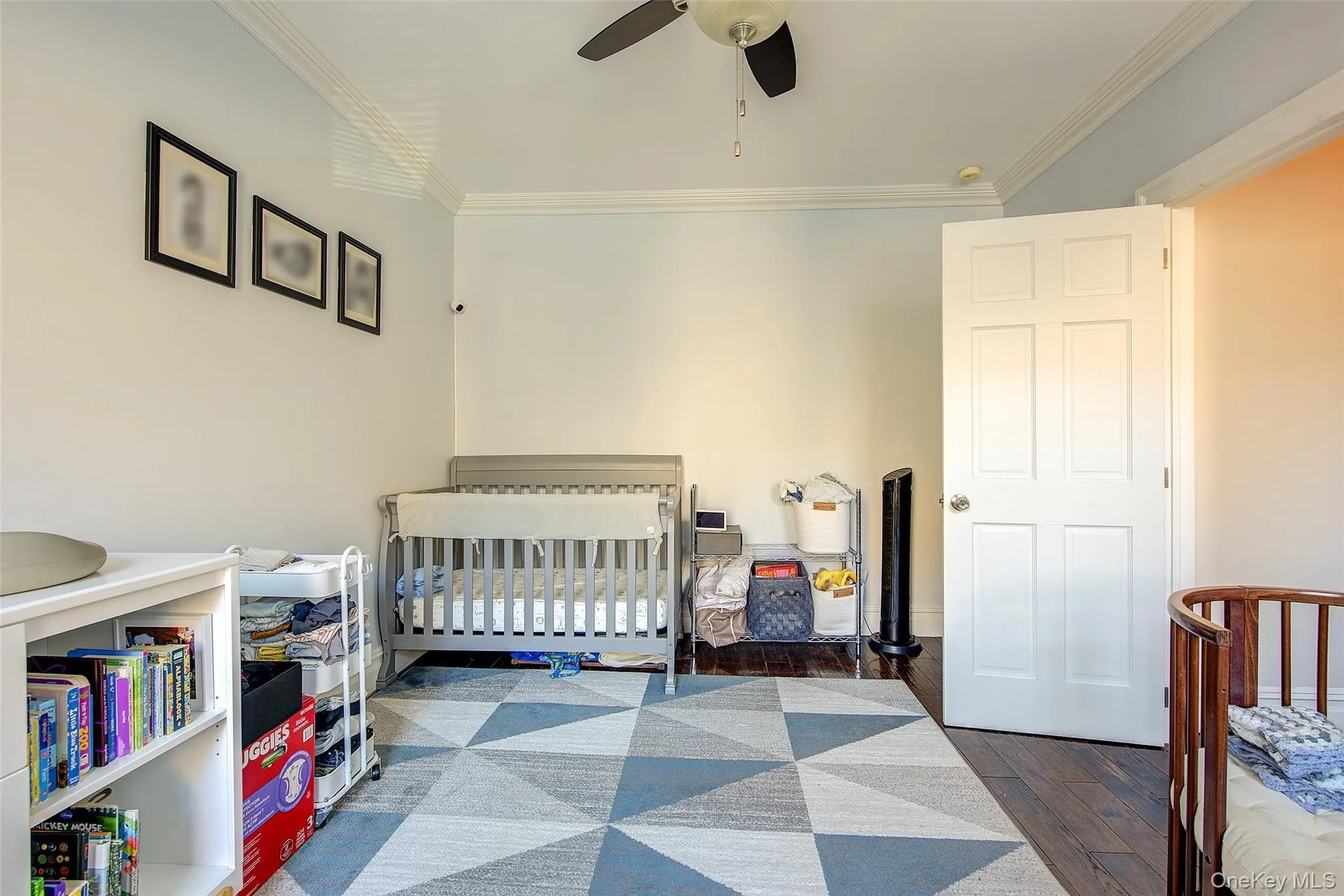 91-10 34th Avenue, New York, NY, 2 Bedrooms Bedrooms, 5 Rooms Rooms,1 BathroomBathrooms,Residential,For Rent,34th,0,954827 91-10 34th Avenue, New York, NY, 2 Bedrooms Bedrooms, 5 Rooms Rooms,1 BathroomBathrooms,Residential,For Rent,34th,0,954827