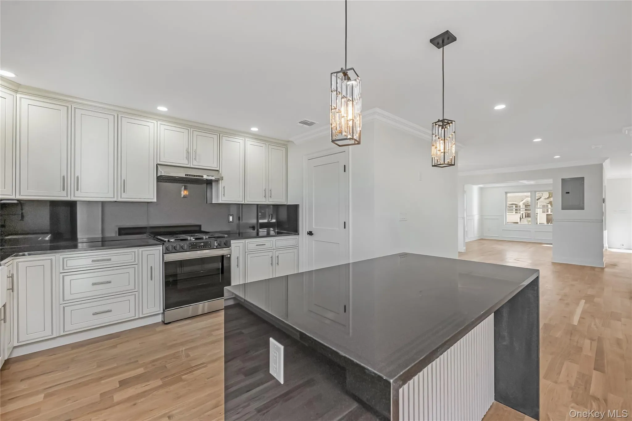 21 Norman Avenue, Babylon, NY, 4 Bedrooms Bedrooms, 12 Rooms Rooms,2 BathroomsBathrooms,Residential,For Rent,Norman,0,954854 21 Norman Avenue, Babylon, NY, 4 Bedrooms Bedrooms, 12 Rooms Rooms,2 BathroomsBathrooms,Residential,For Rent,Norman,0,954854