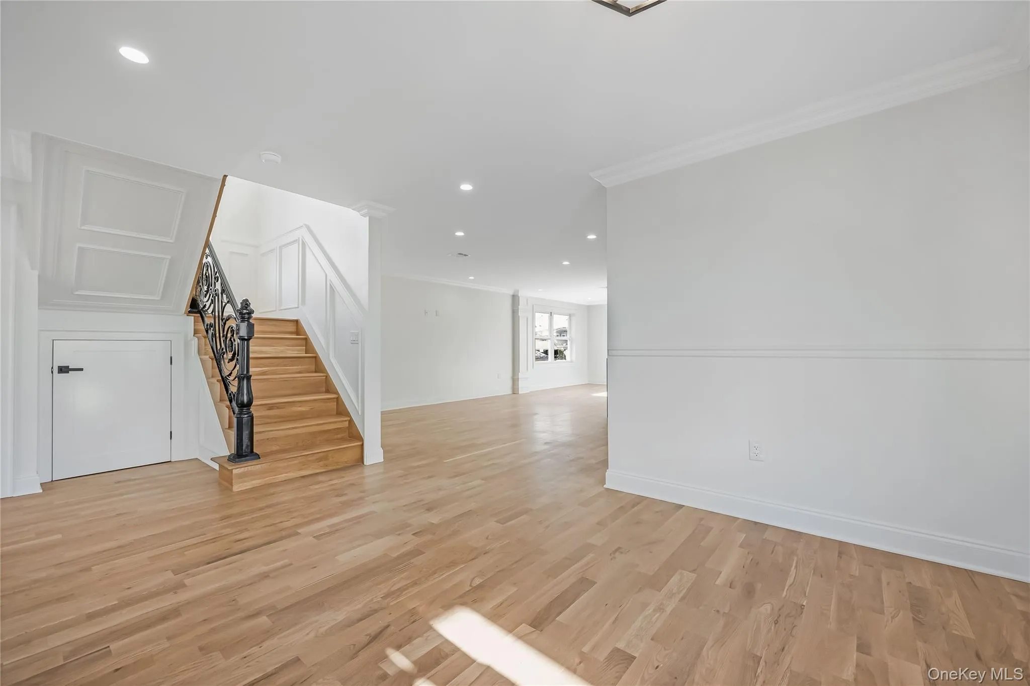 21 Norman Avenue, Babylon, NY, 4 Bedrooms Bedrooms, 12 Rooms Rooms,2 BathroomsBathrooms,Residential,For Rent,Norman,0,954854 21 Norman Avenue, Babylon, NY, 4 Bedrooms Bedrooms, 12 Rooms Rooms,2 BathroomsBathrooms,Residential,For Rent,Norman,0,954854
