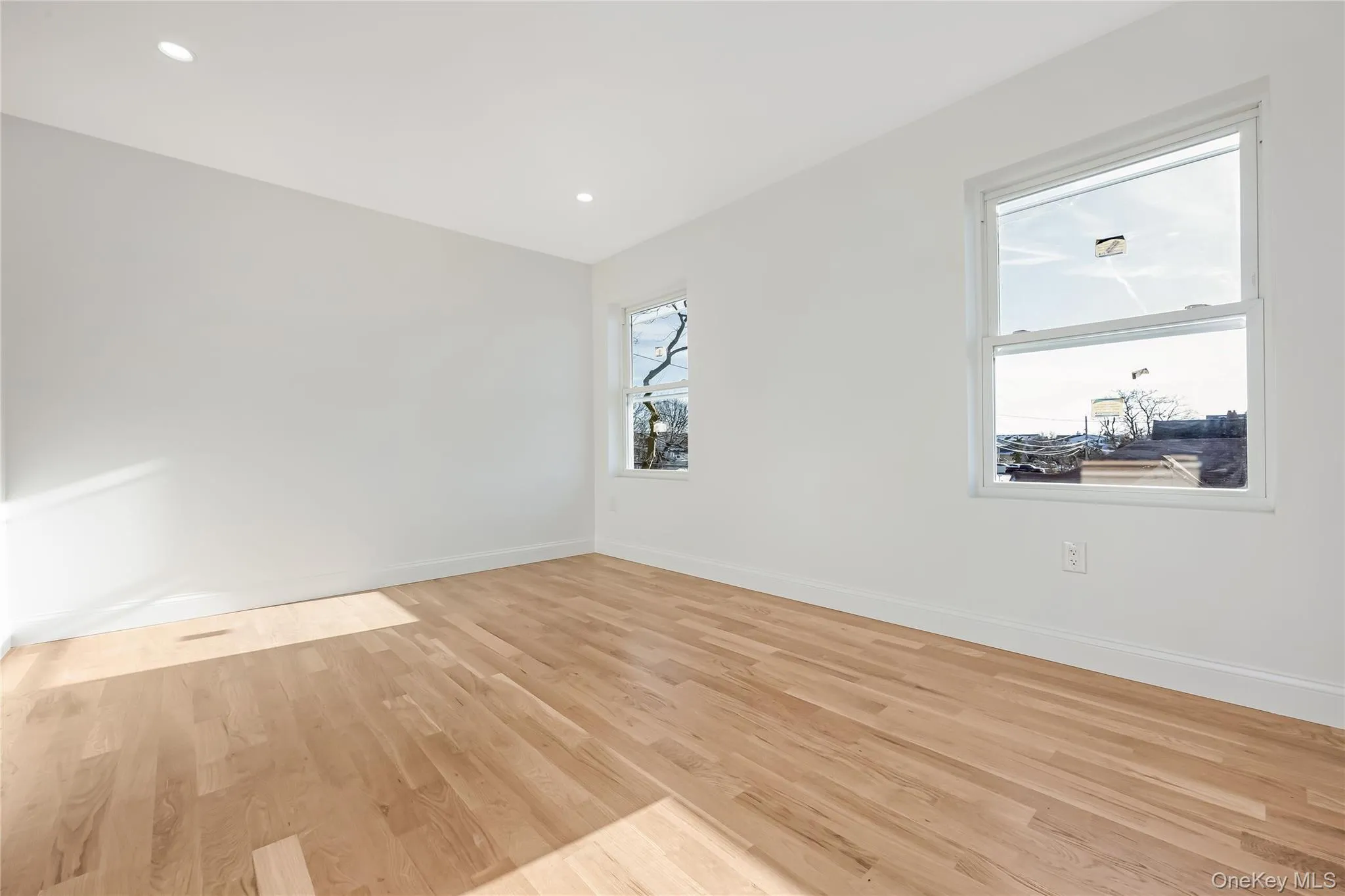 21 Norman Avenue, Babylon, NY, 4 Bedrooms Bedrooms, 12 Rooms Rooms,2 BathroomsBathrooms,Residential,For Rent,Norman,0,954854 21 Norman Avenue, Babylon, NY, 4 Bedrooms Bedrooms, 12 Rooms Rooms,2 BathroomsBathrooms,Residential,For Rent,Norman,0,954854
