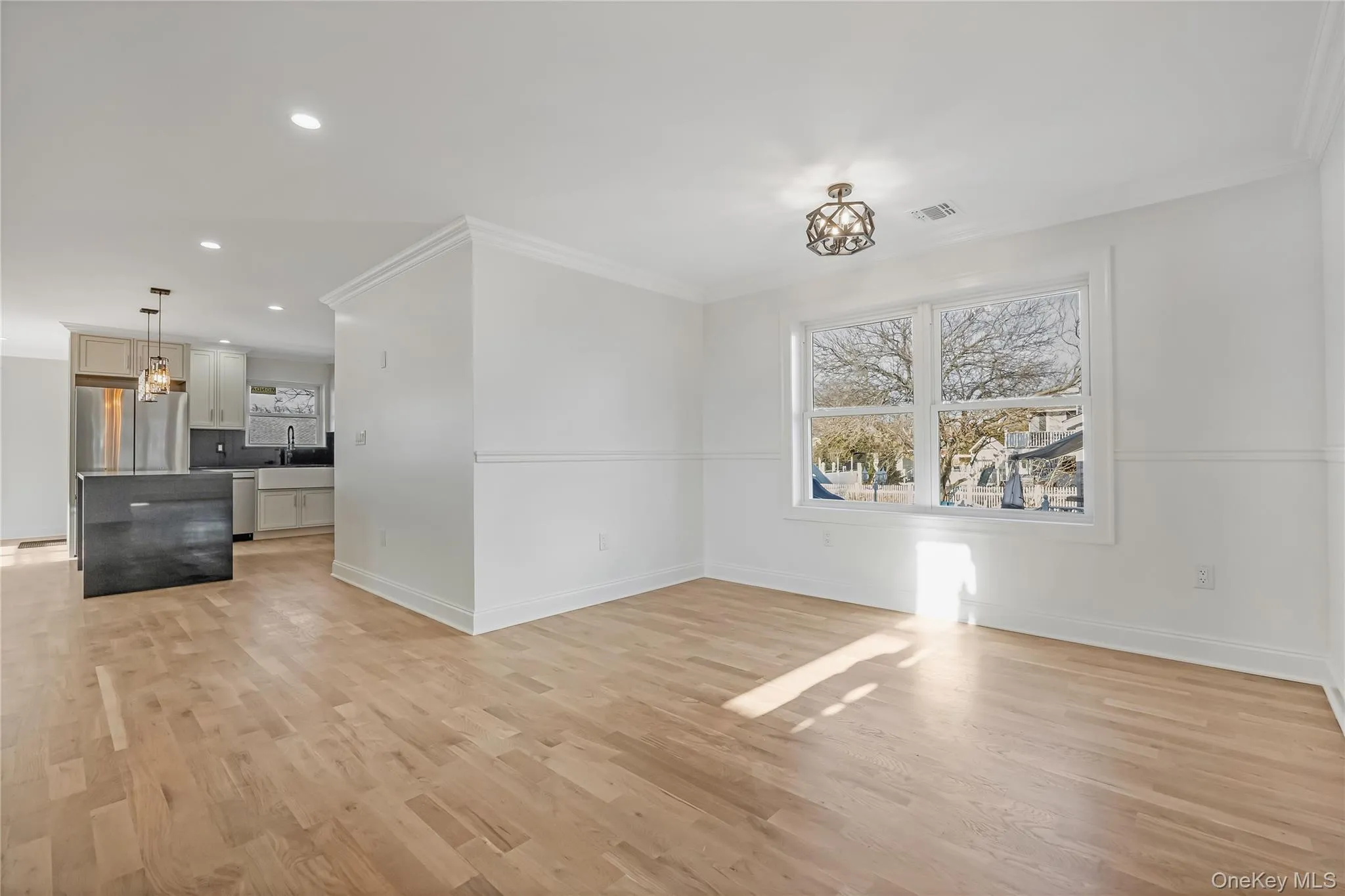 21 Norman Avenue, Babylon, NY, 4 Bedrooms Bedrooms, 12 Rooms Rooms,2 BathroomsBathrooms,Residential,For Rent,Norman,0,954854 21 Norman Avenue, Babylon, NY, 4 Bedrooms Bedrooms, 12 Rooms Rooms,2 BathroomsBathrooms,Residential,For Rent,Norman,0,954854