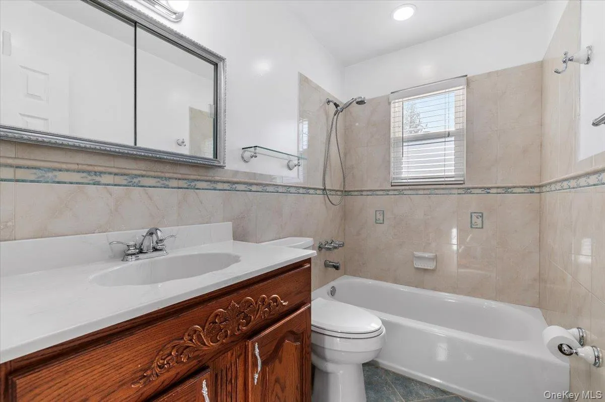 20 Alex Lane, Glen Cove, NY, 3 Bedrooms Bedrooms, 5 Rooms Rooms,2 BathroomsBathrooms,Residential Lease,Idx,Alex,0,954875 20 Alex Lane, Glen Cove, NY, 3 Bedrooms Bedrooms, 5 Rooms Rooms,2 BathroomsBathrooms,Residential Lease,Idx,Alex,0,954875