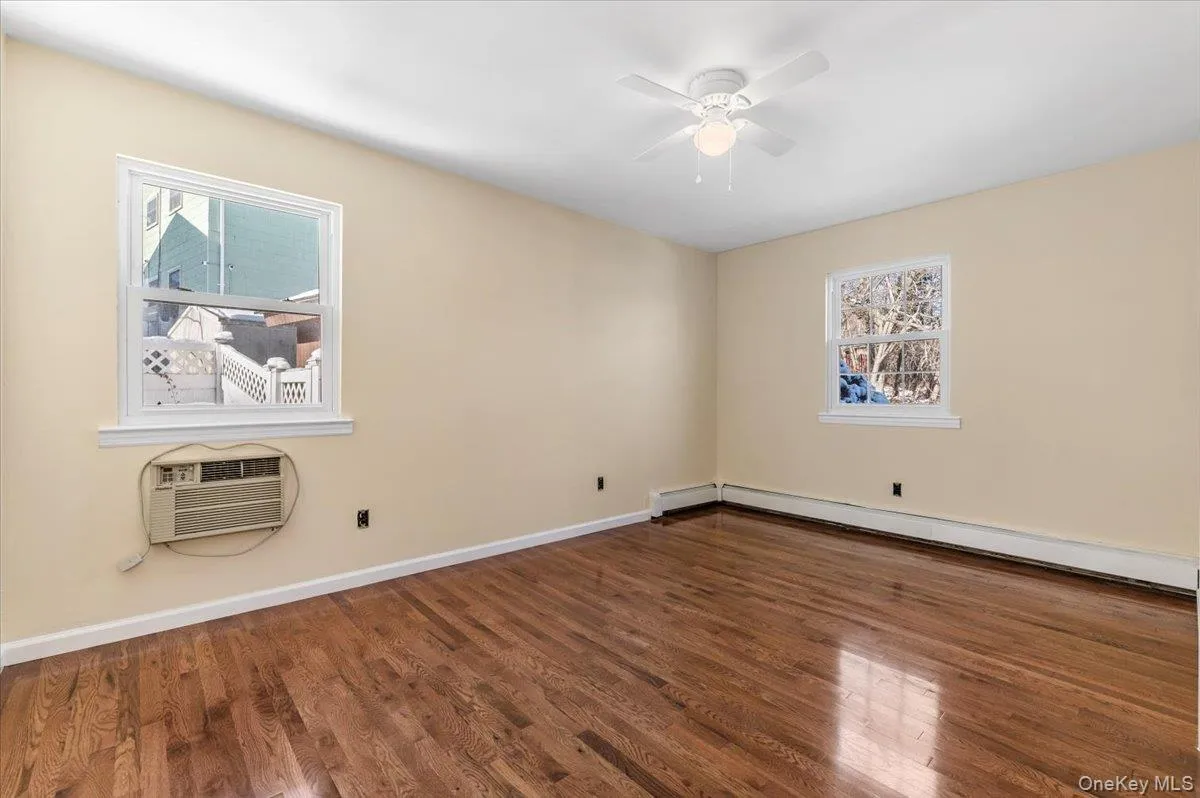 20 Alex Lane, Glen Cove, NY, 3 Bedrooms Bedrooms, 5 Rooms Rooms,2 BathroomsBathrooms,Residential Lease,Idx,Alex,0,954875 20 Alex Lane, Glen Cove, NY, 3 Bedrooms Bedrooms, 5 Rooms Rooms,2 BathroomsBathrooms,Residential Lease,Idx,Alex,0,954875