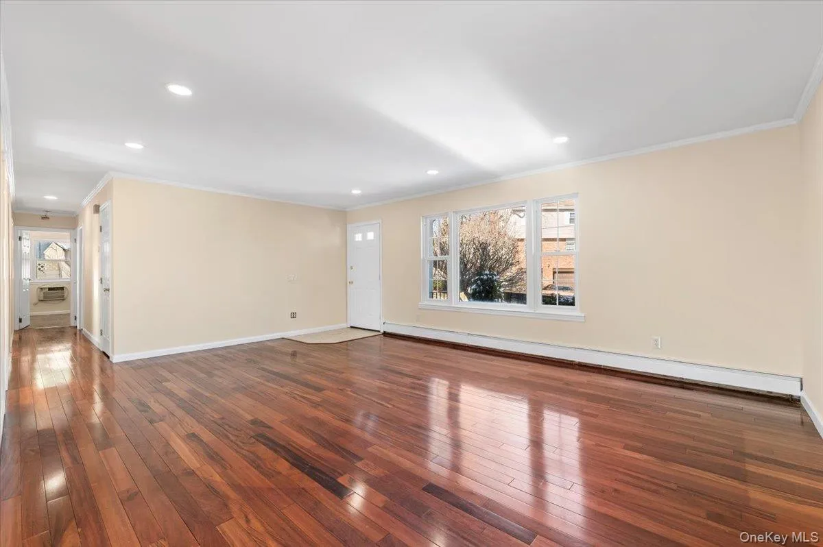 20 Alex Lane, Glen Cove, NY, 3 Bedrooms Bedrooms, 5 Rooms Rooms,2 BathroomsBathrooms,Residential Lease,Idx,Alex,0,954875 20 Alex Lane, Glen Cove, NY, 3 Bedrooms Bedrooms, 5 Rooms Rooms,2 BathroomsBathrooms,Residential Lease,Idx,Alex,0,954875