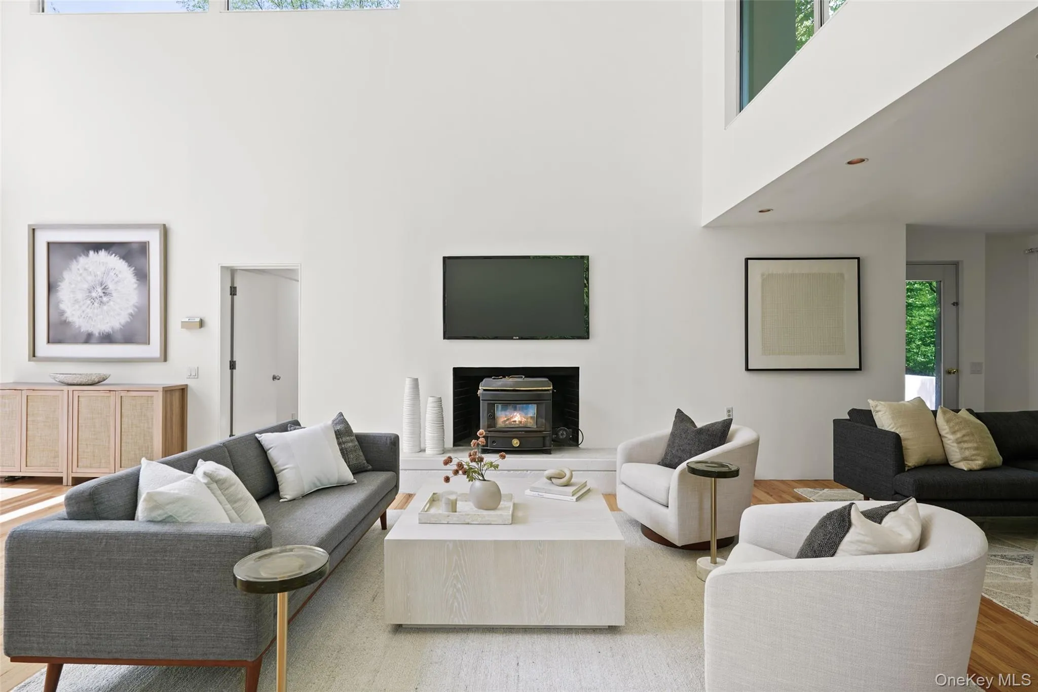 71 Old Stone Hill Road, Pound Ridge, NY, 4 Bedrooms Bedrooms, 7 Rooms Rooms,4 BathroomsBathrooms,Residential,For Rent,Old Stone Hill,0,954883 71 Old Stone Hill Road, Pound Ridge, NY, 4 Bedrooms Bedrooms, 7 Rooms Rooms,4 BathroomsBathrooms,Residential,For Rent,Old Stone Hill,0,954883