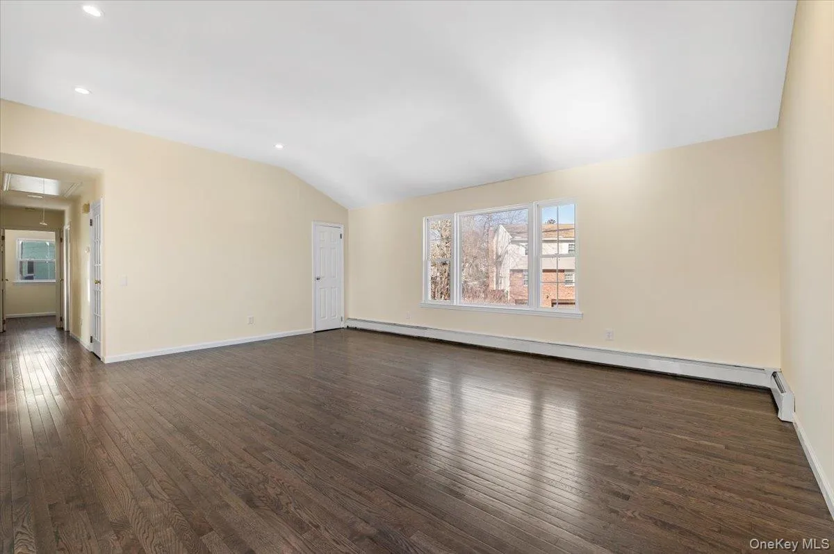 20 Alex Lane, Glen Cove, NY, 3 Bedrooms Bedrooms, 5 Rooms Rooms,2 BathroomsBathrooms,Residential Lease,Idx,Alex,0,954889 20 Alex Lane, Glen Cove, NY, 3 Bedrooms Bedrooms, 5 Rooms Rooms,2 BathroomsBathrooms,Residential Lease,Idx,Alex,0,954889